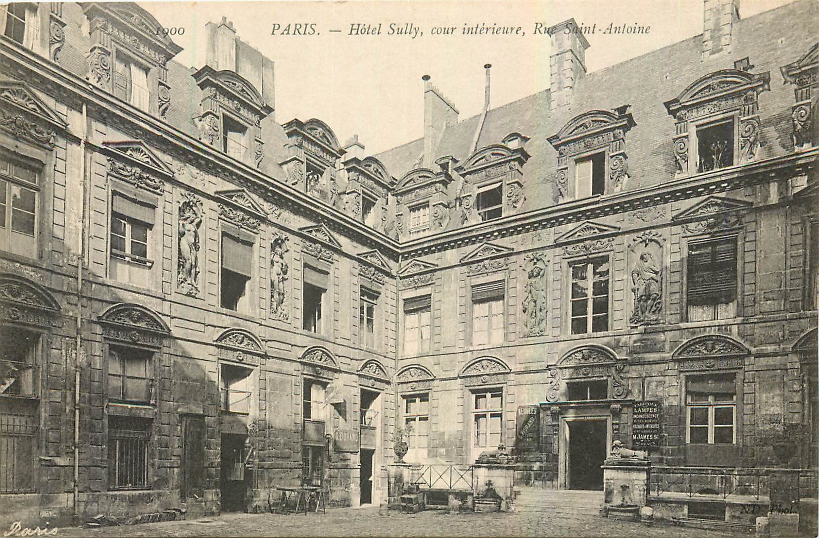 CPA Paris Hotel Sully cour interieur Rue Saint Antoine
