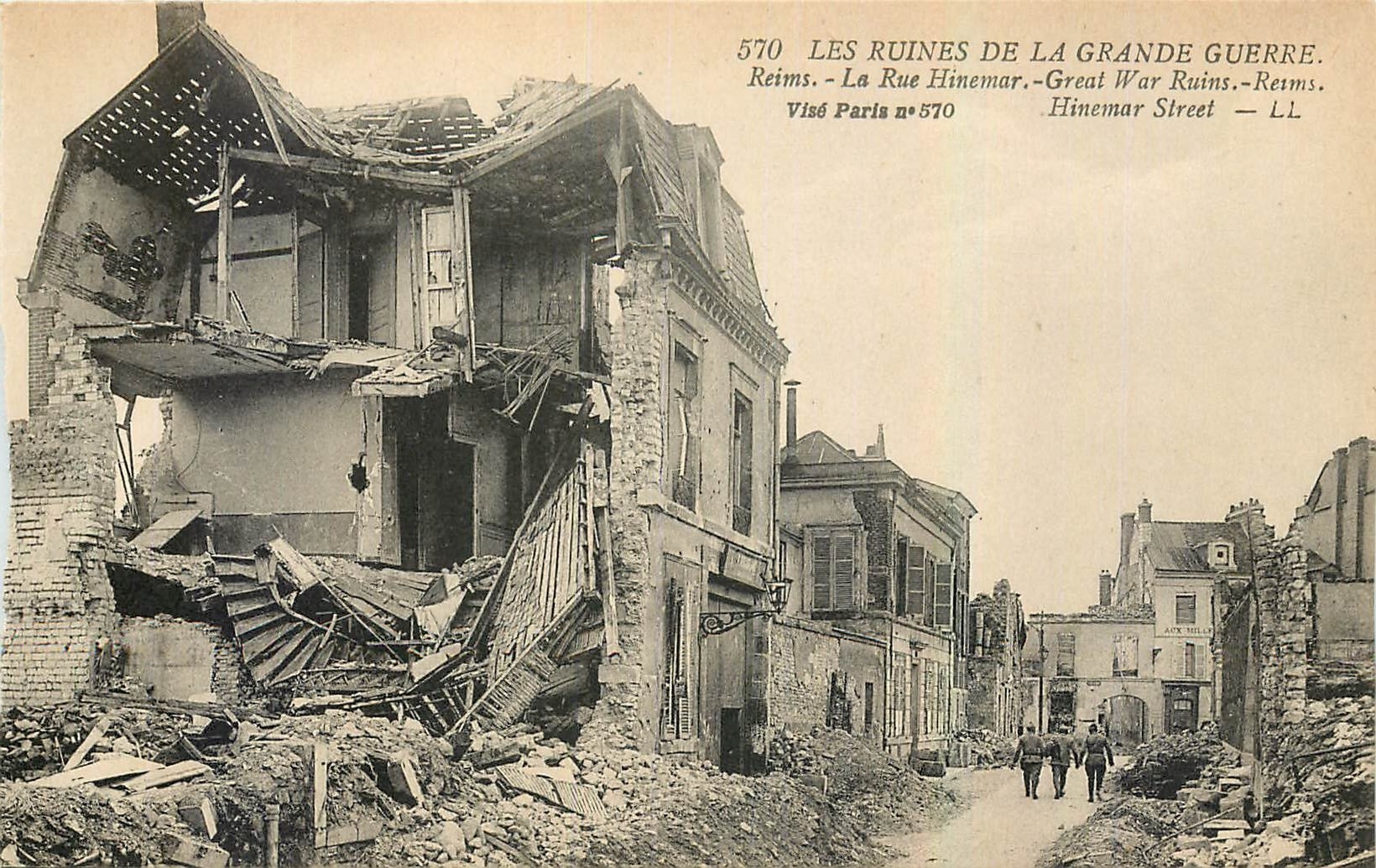 CPA Les Ruines de la Grande Guerre Reims la Rue Hinemar