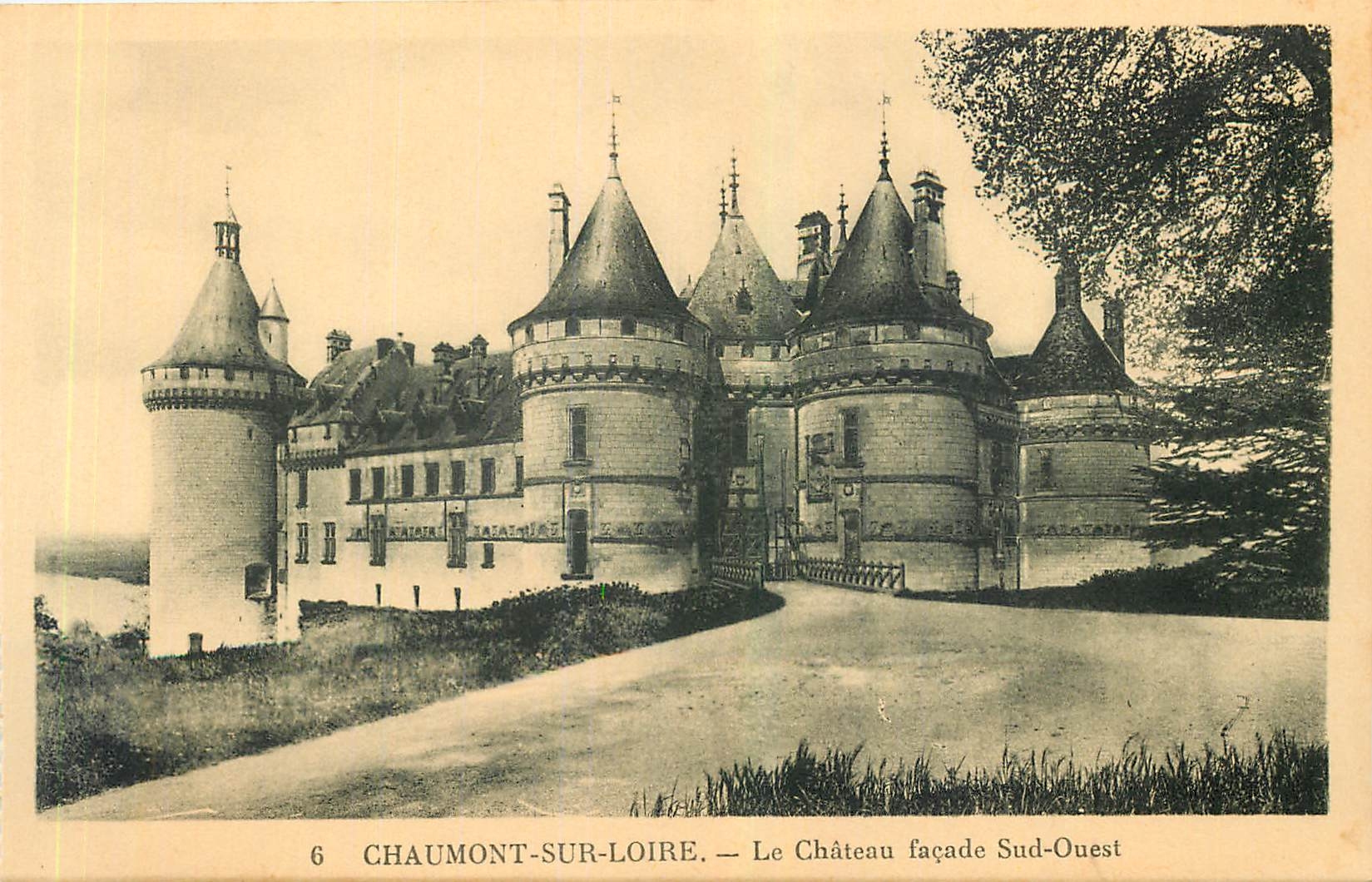CPA Chaumont sur Loire Le Chateau facade Sud Ouest 