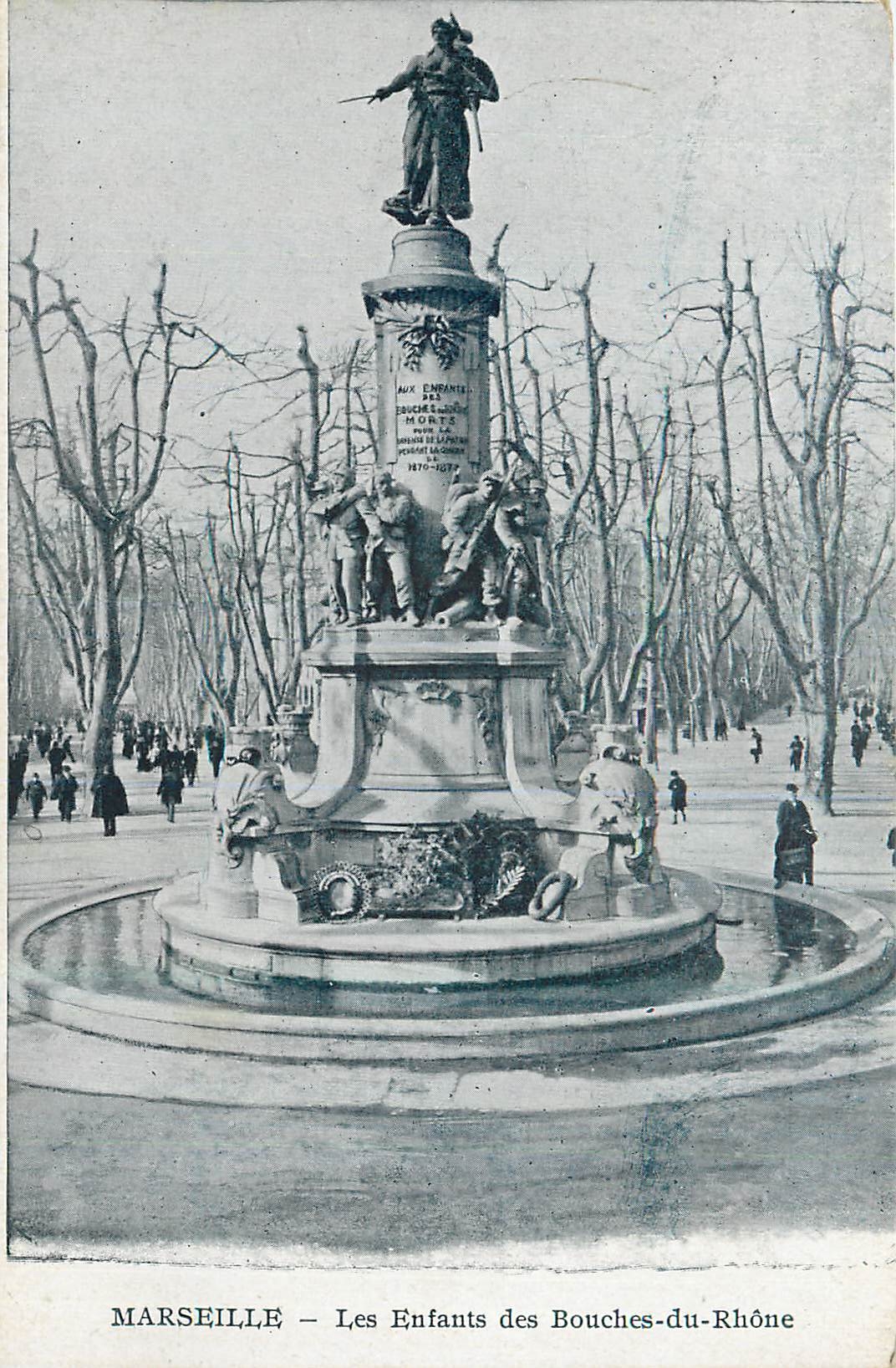 CPA Marseille Les Enfants des Bouches du Rhone 