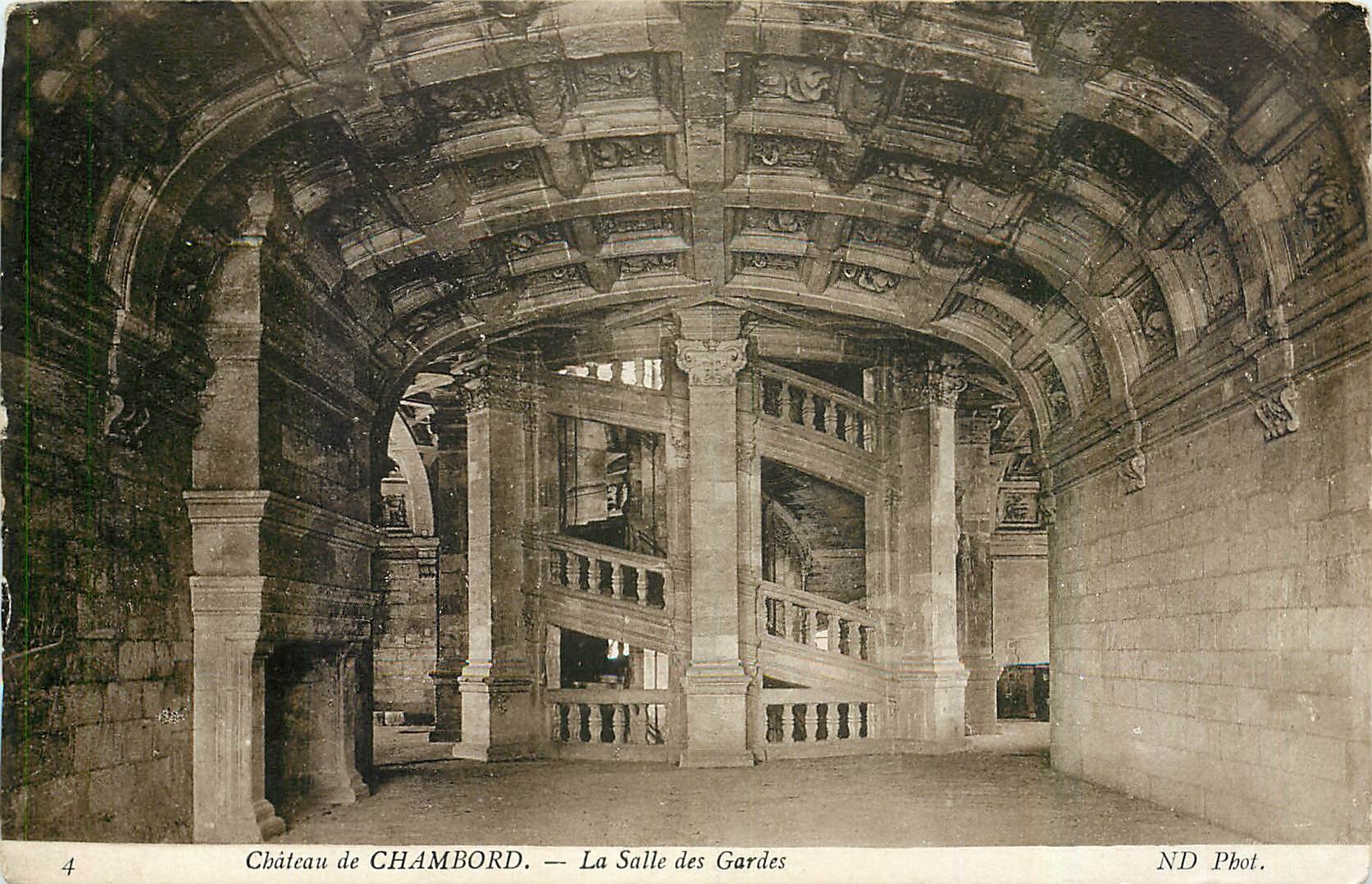 CPA Chateau de Chambord La Salle des Gardes