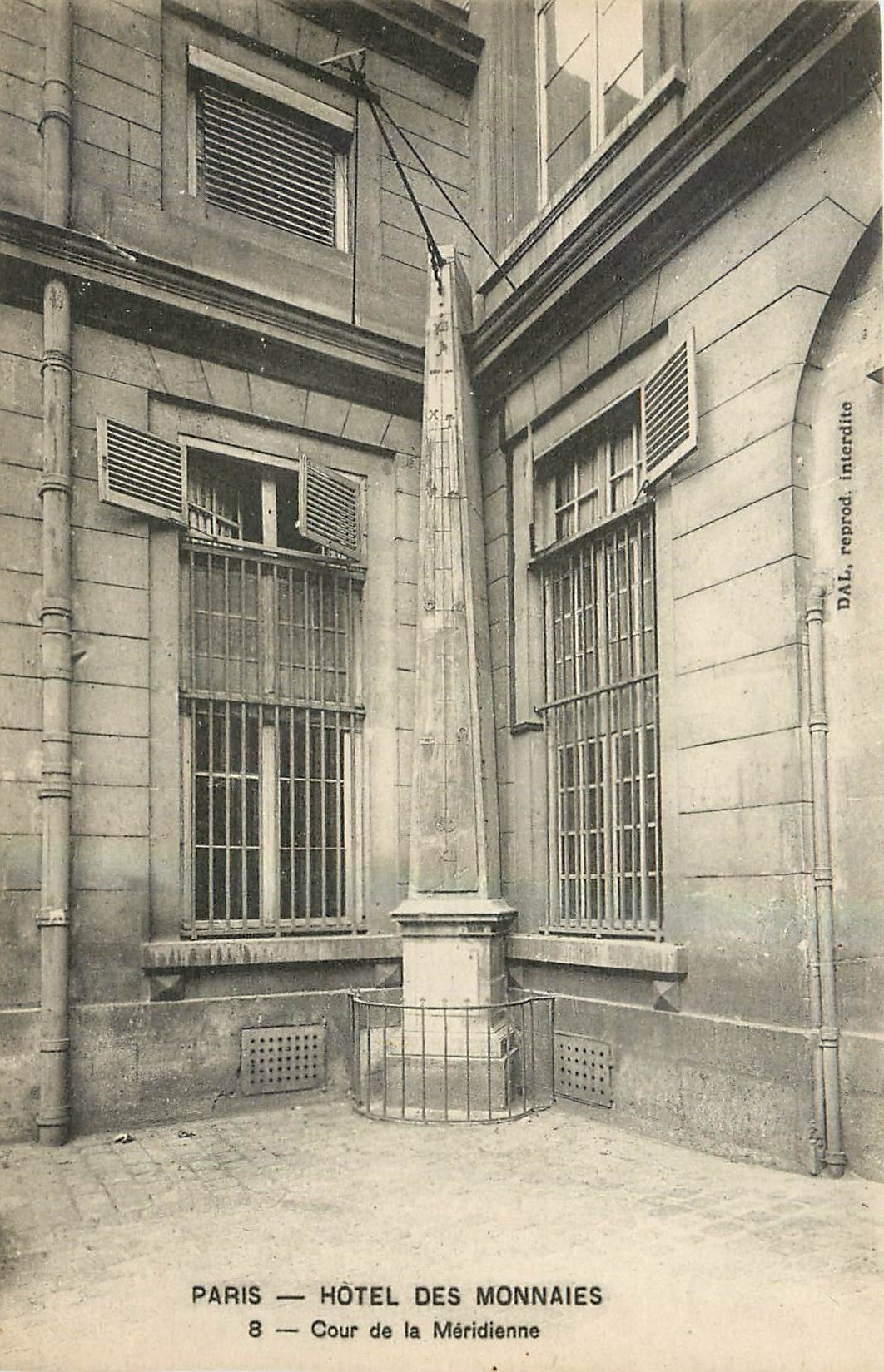 CPA Paris Hotel des Monnaies Cour de la Meridienne 