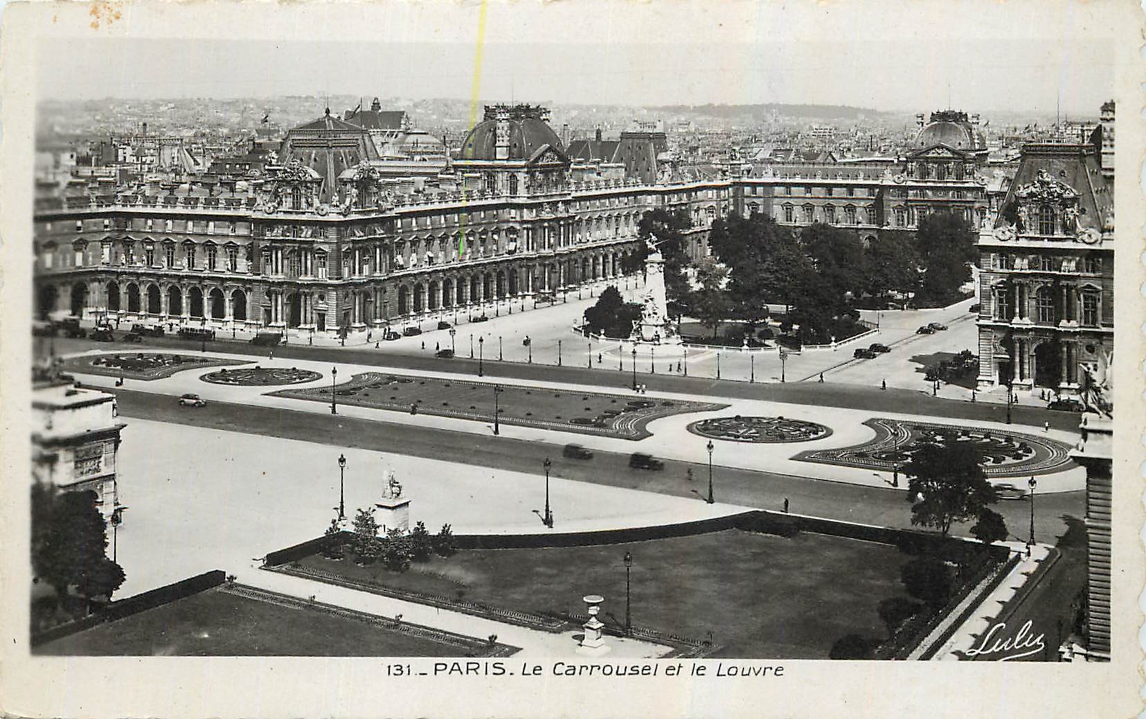 CPA Paris le Carrousel et le Louvre 
