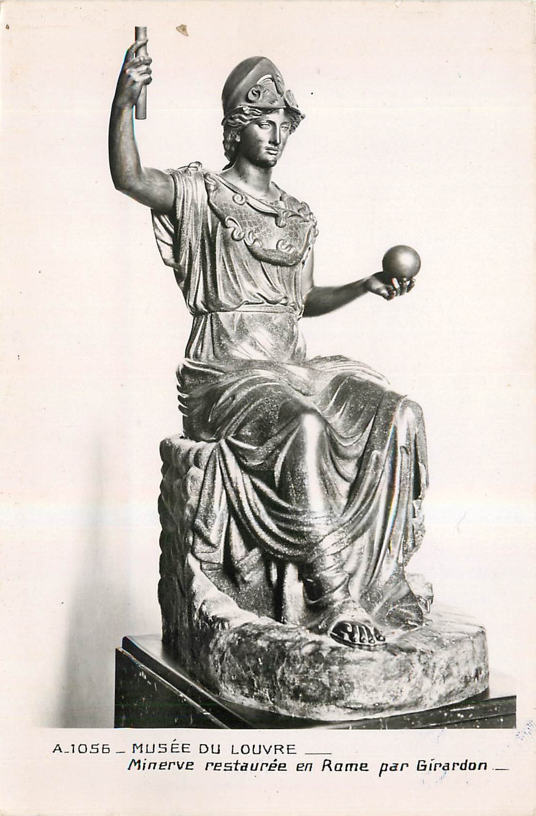 CPA Musee de Louvre Minerve restauree en Rome par Girardon