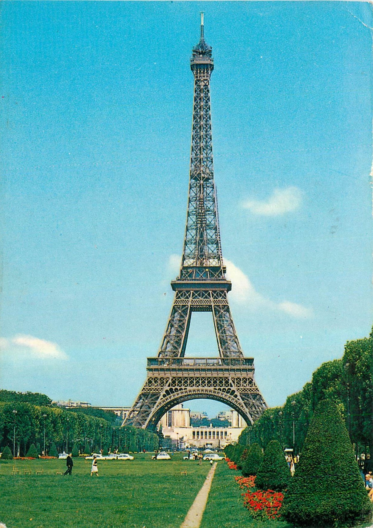 CPM Paris La Tour Eiffel 