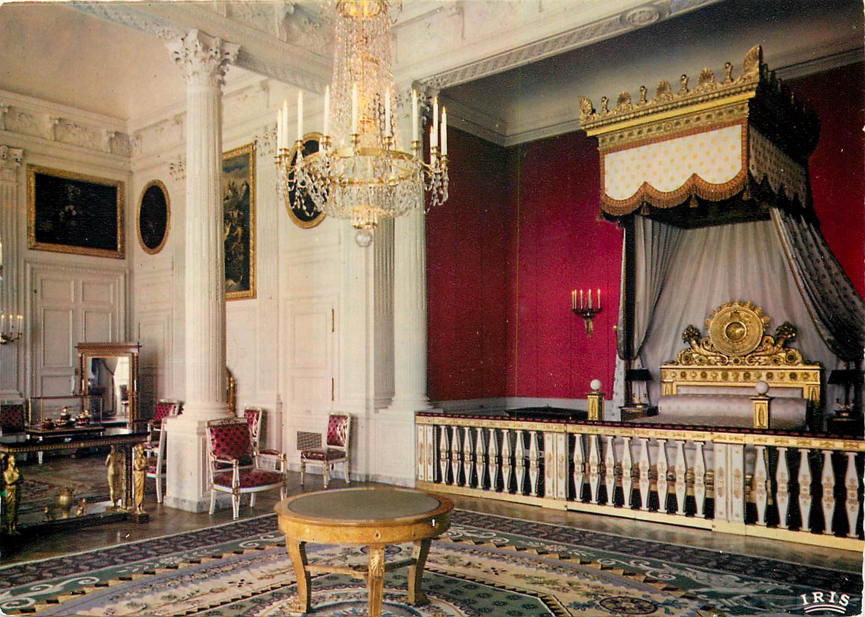 CPM Versailles Yvelines Le Grand Trianon La Chambre du Roi