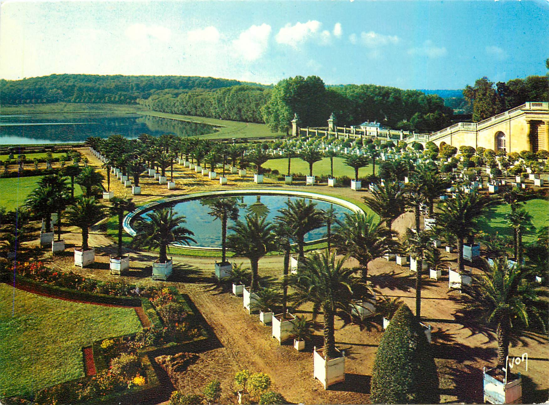CPM Couleurs et Lumiere de France Chateau de Versailles Yvelines Le Jardin de l'Orangerie et la Piec