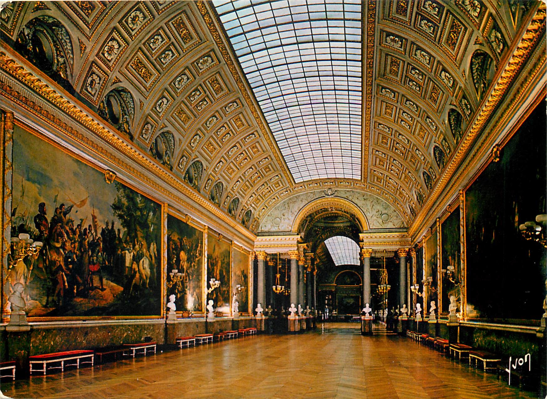 CPM Couleurs et Lumiere de France Chateau de Versailles Yvelines Galerie des Batailles