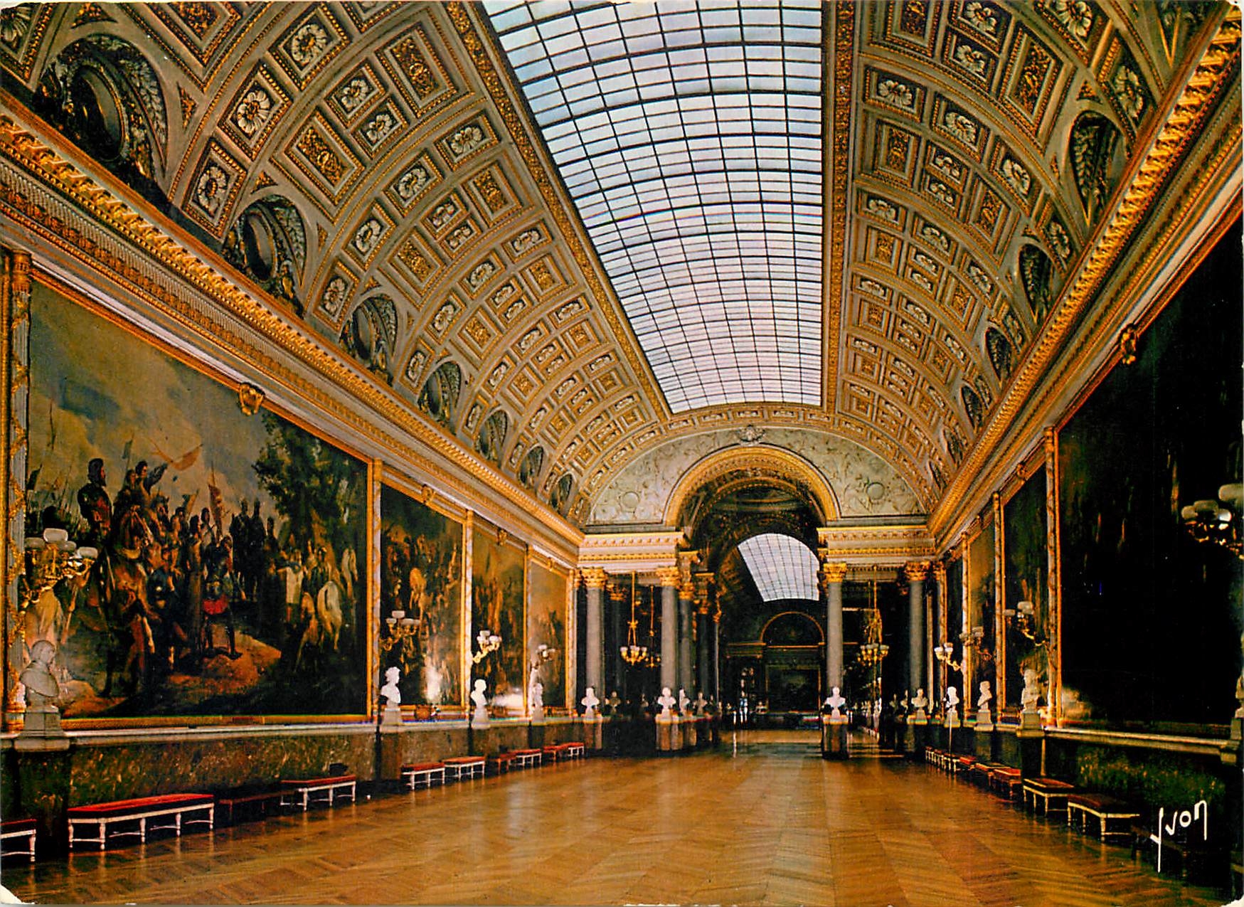 CPM Couleurs et Lumiere de France Chateau de Versailles Yvelines Galerie des Batailes