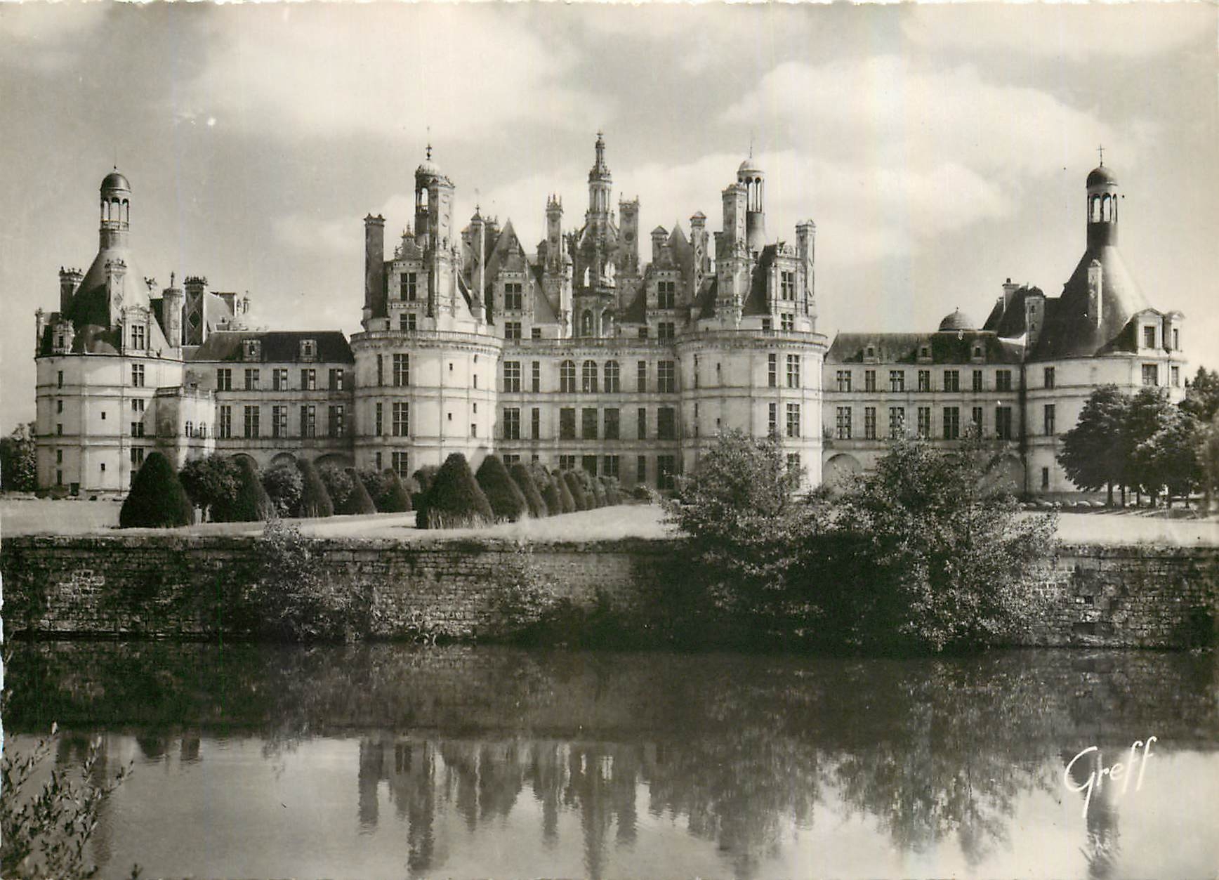 CPM Les Chateaux de la Loire Chateau de Chambord L et C Facade Nord