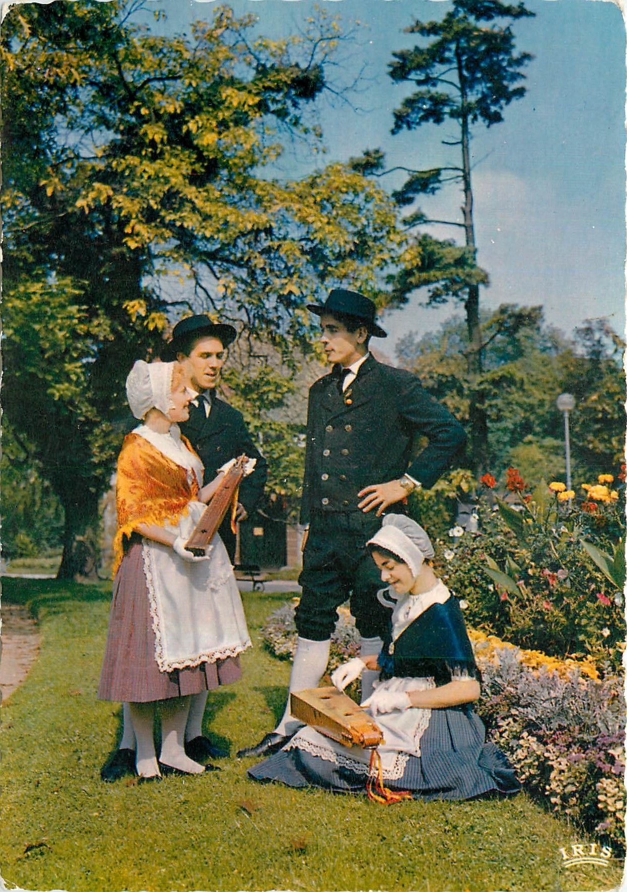 CPM La Lorraine Pittoresque Joueuses d'Epinette Folklore