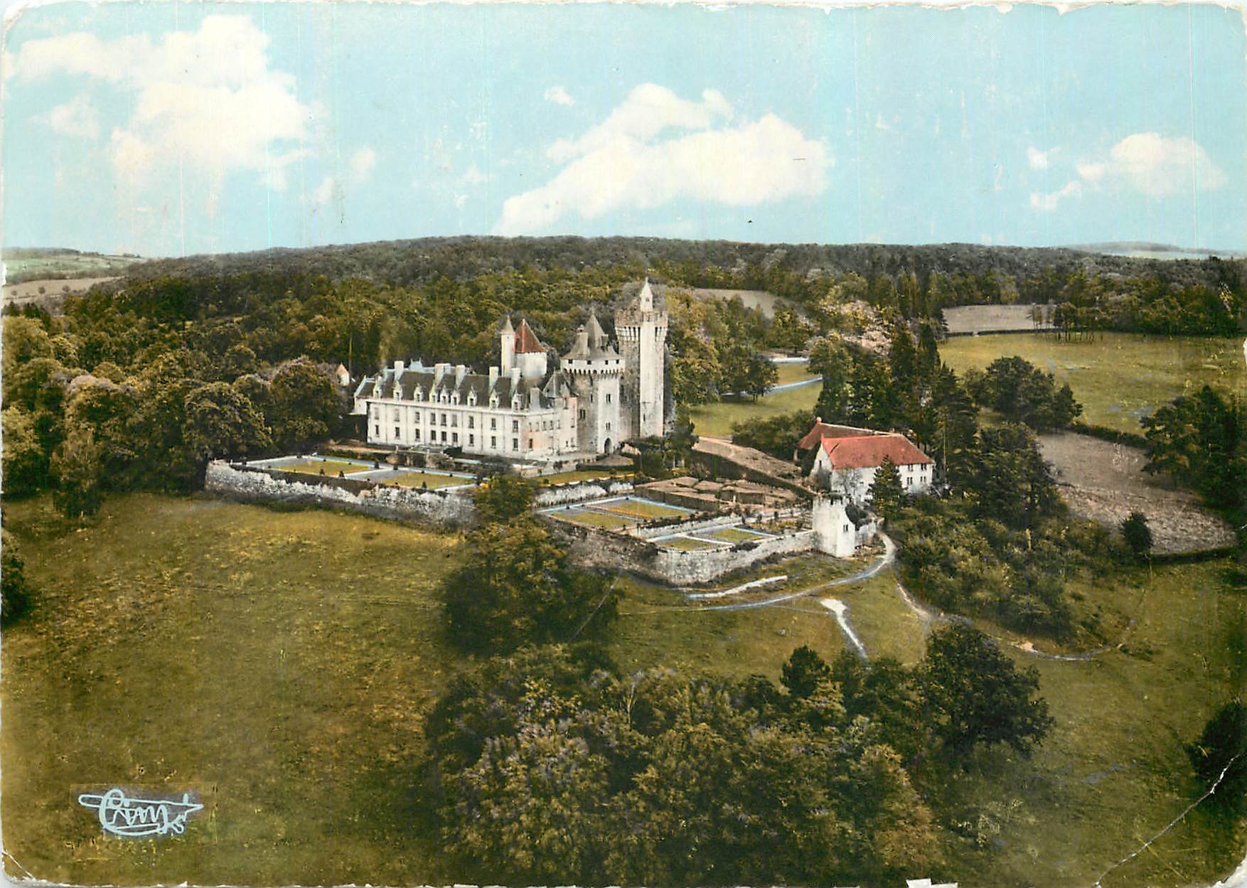CPM Blanzy S et L Vue aerienne Chateau du Plessis 