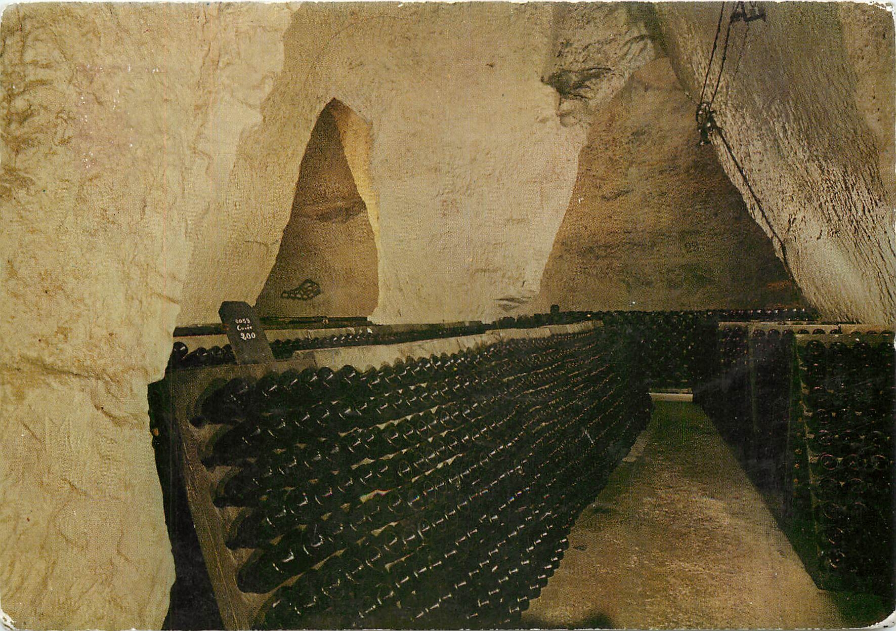 CPM La Champagne Caves de Champagne Crayeres Gallo Romaines