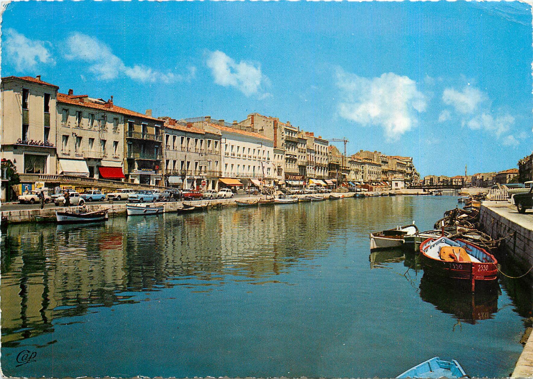 CPM Sete Les Quais 