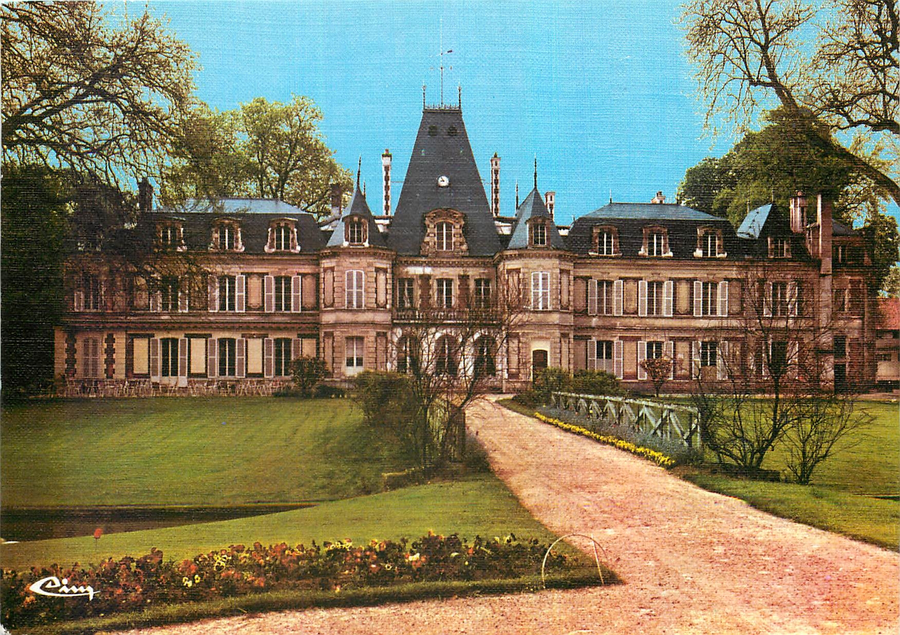 CPM Ozoir la Ferriere S et M Chateau des Agneaux Le golf d'Ozoir