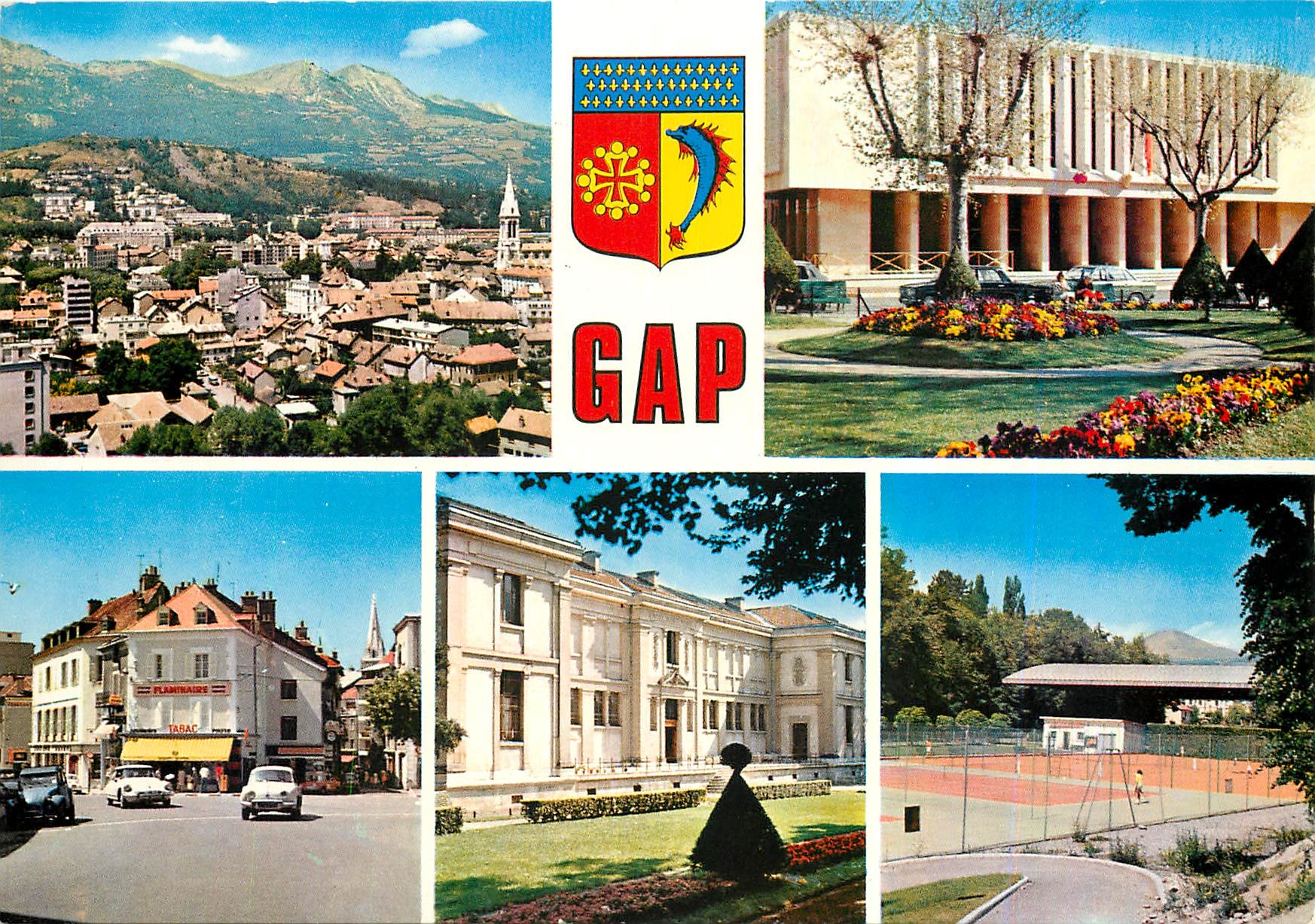 CPM Les Hautes Alpes Gap Vue generale Le Palais de Justice Place Alsace Lorraine Le Musee Les Tennis