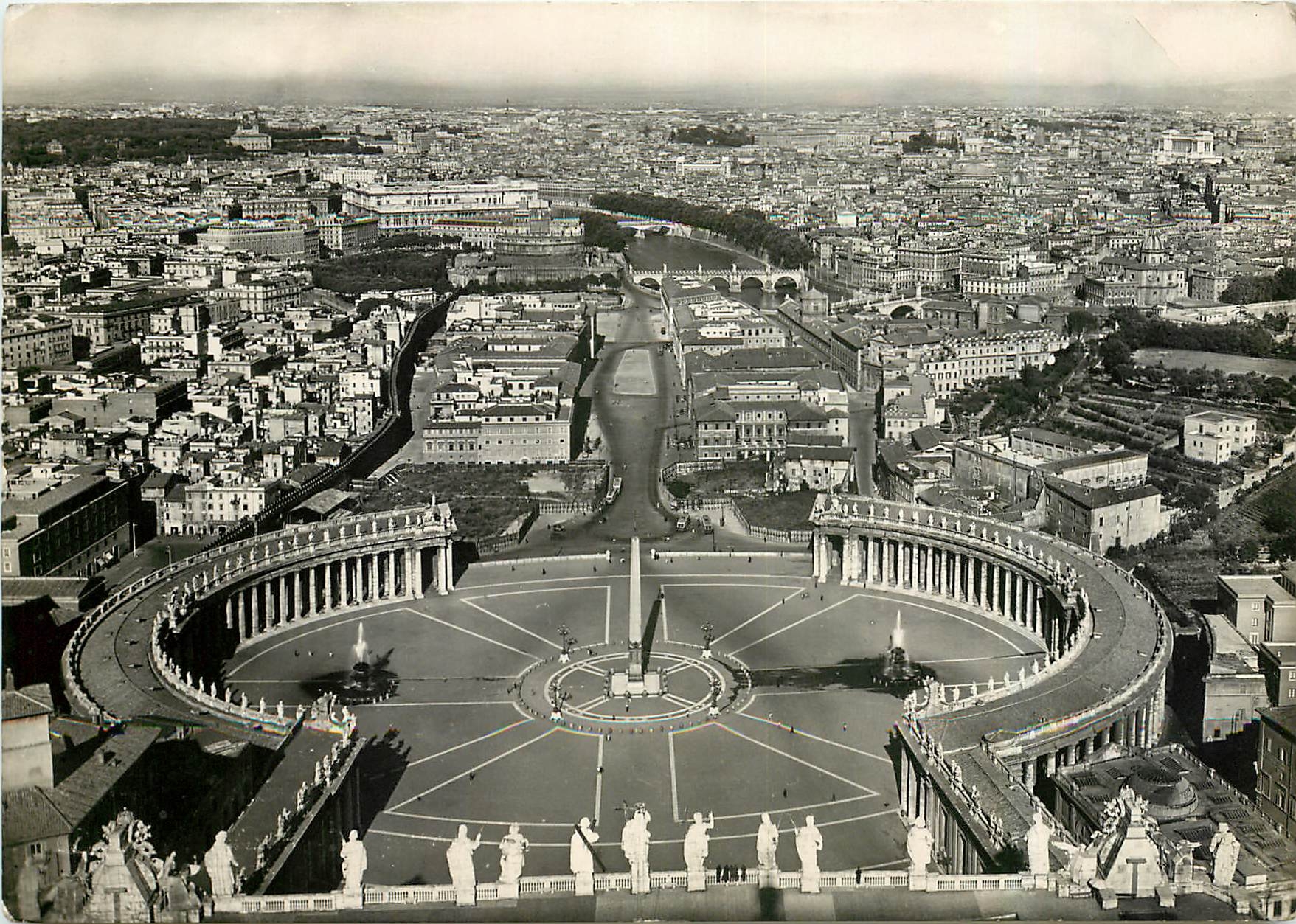 CPM Rome Panorama de la Coupole de St Pierre
