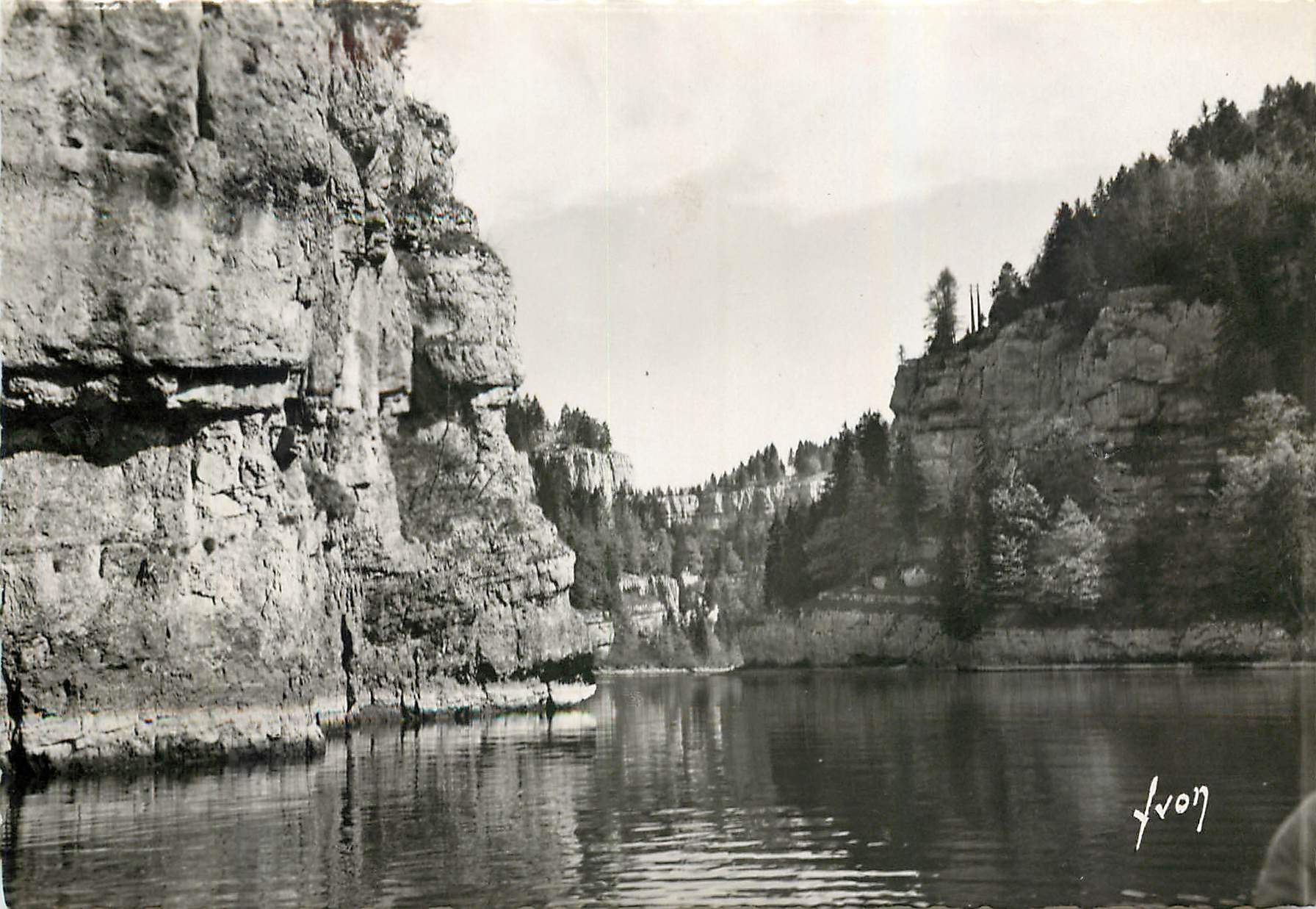 CPM Lac ou Villers Doubs Les bassins du Dous Rocher Louis Philippe 
