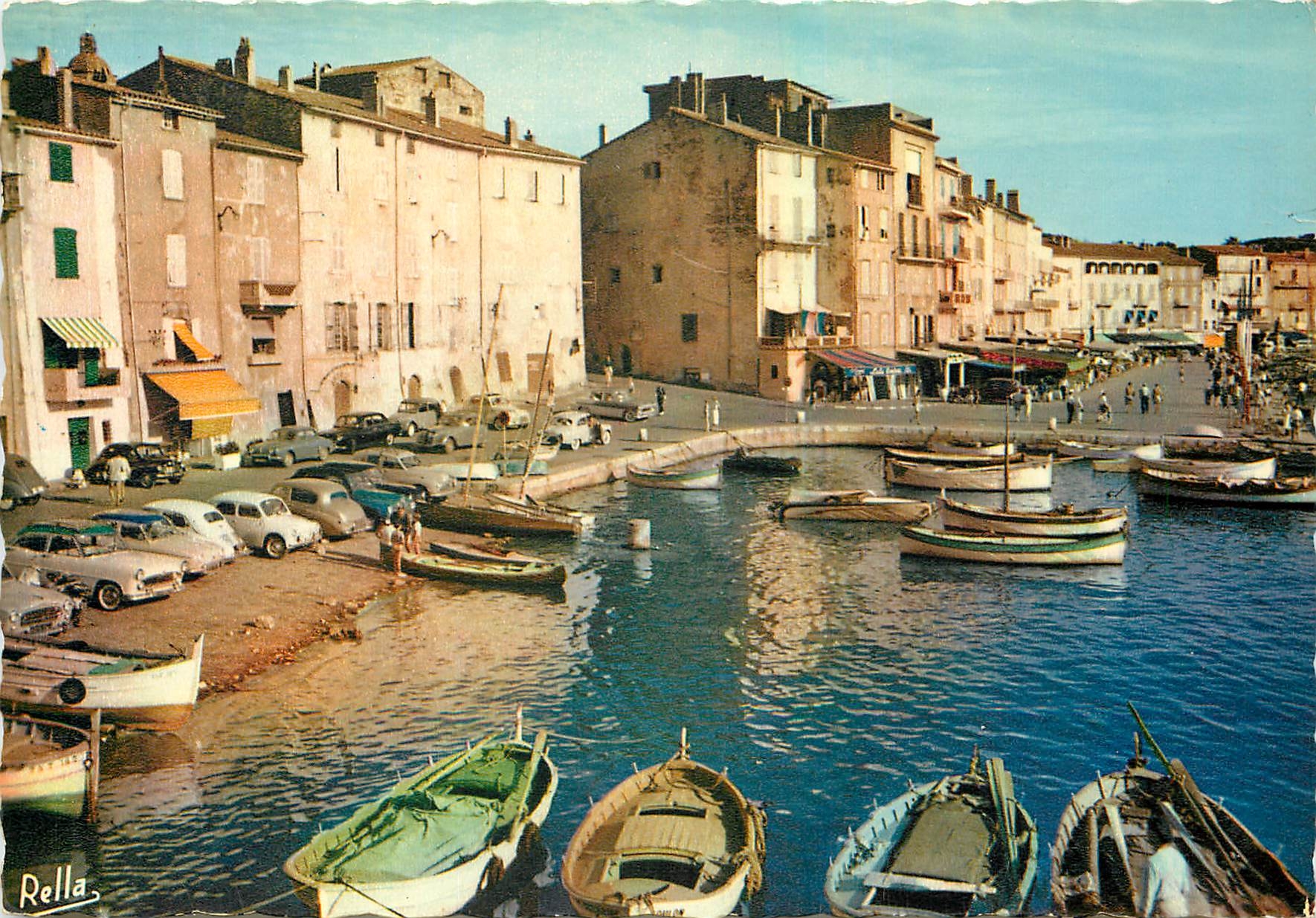 CPM Saint Tropez Var Le Quai Jean Jaures et le Quai Balli de Suffren