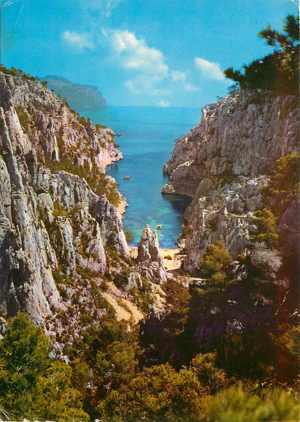 CPM Nos Belles Calanques Vue aerienne sur en Vau