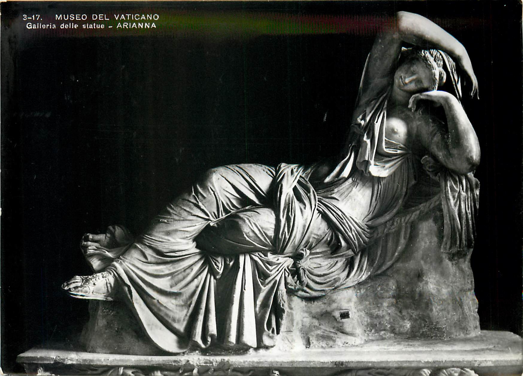 CPM  Musei Del Vaticano Galleria delle statue Arianna