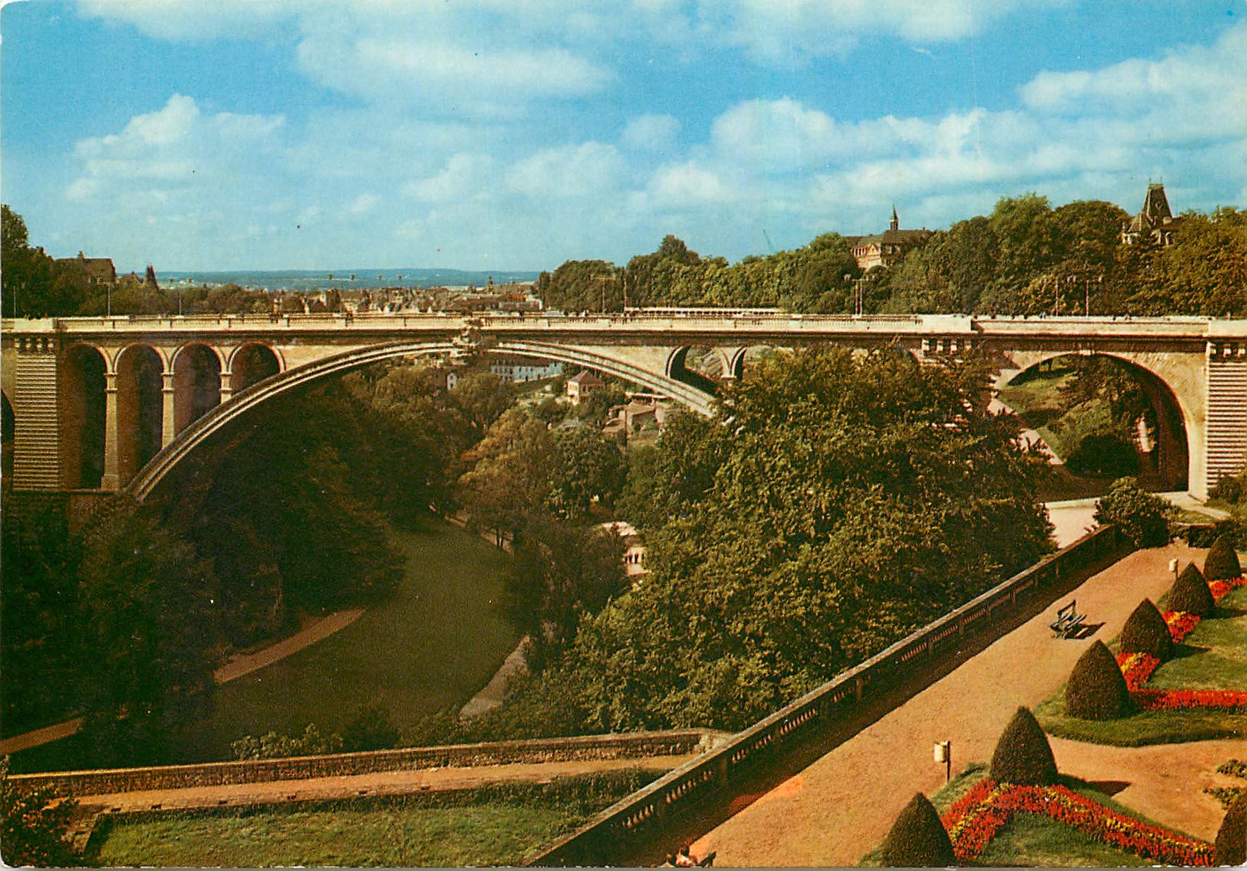 CPM Luxembourg Pont Adolphe