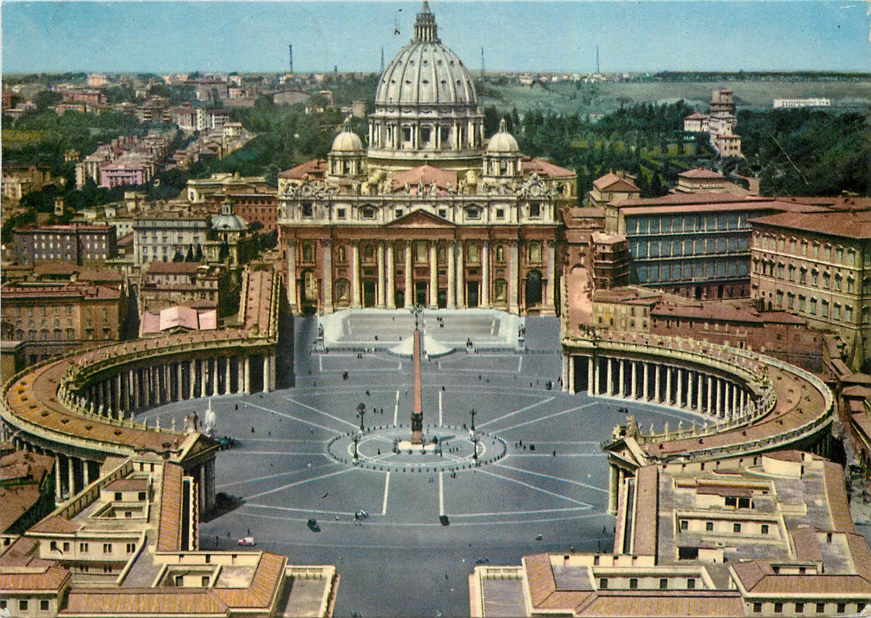 CPM Roma Place Saint Pierre