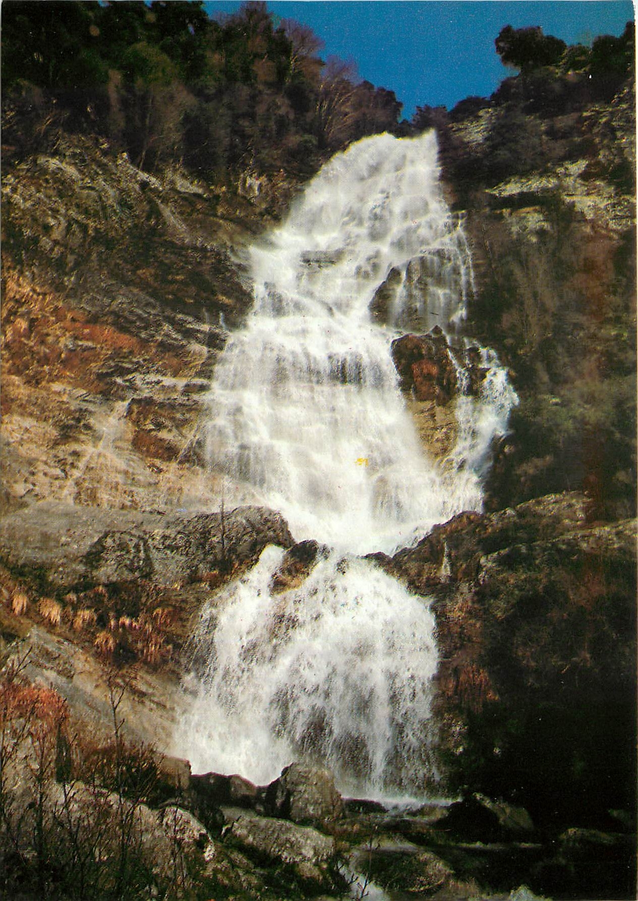 CPM Panorama de la Corse Le Voile de la Mariee De la plus haute cascade de corse l'eau du torrent se