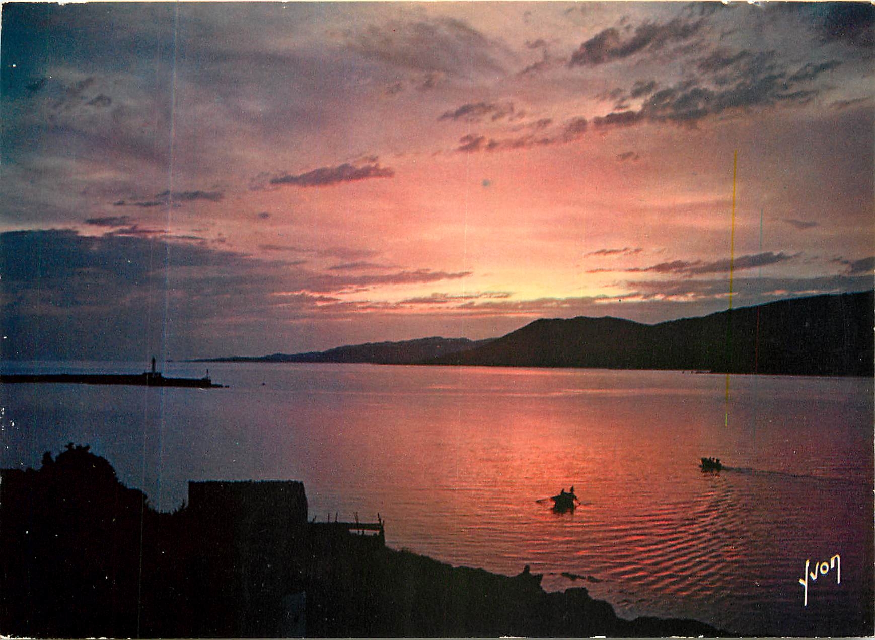 CPM Couleurs et Lumliere de France La Corse oasis de Beaute Propriano coucher de Soleil sur le golfe