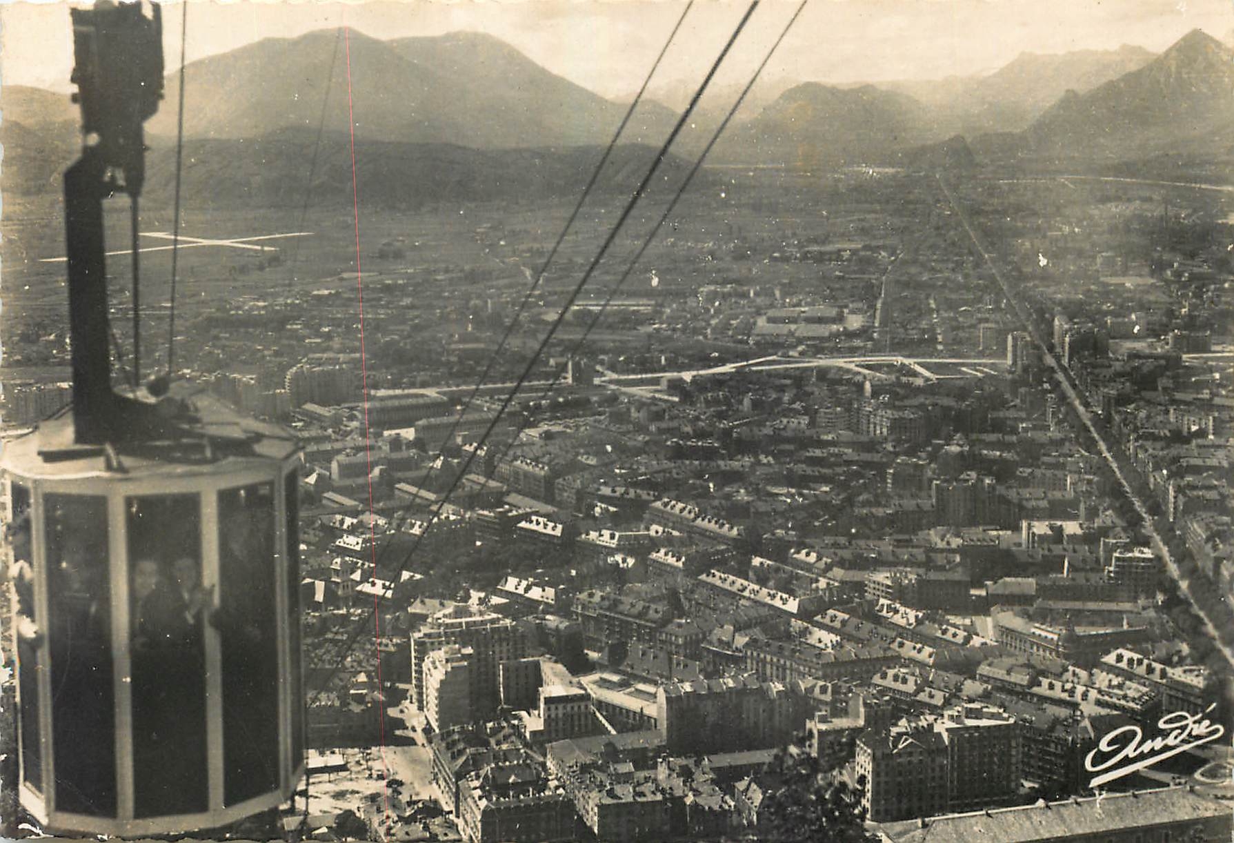 CPM Les Bellles Alpes Francaise Grenoble La Telepherique de la Bastille