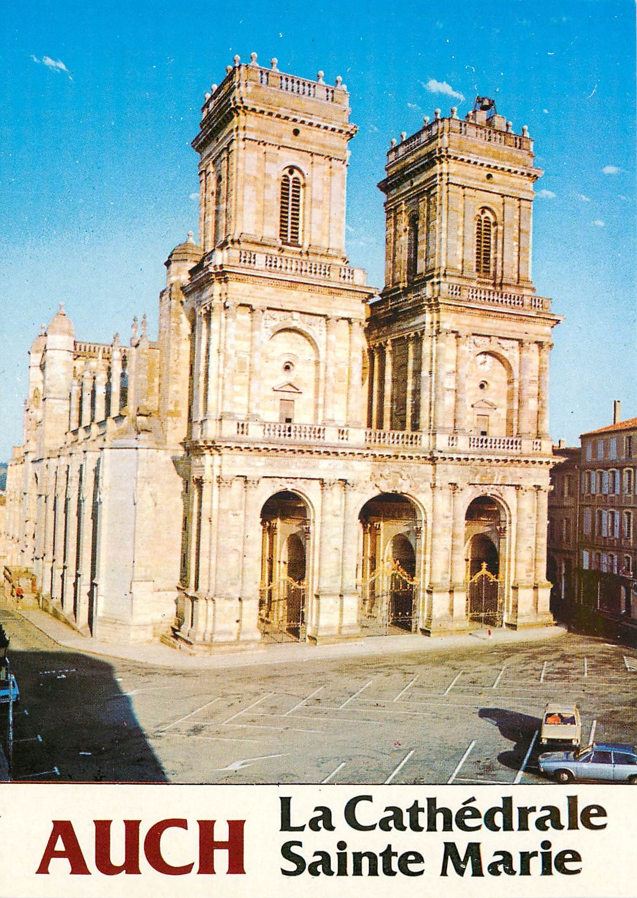 CPM Auch La Cathedrale Sainte Marie