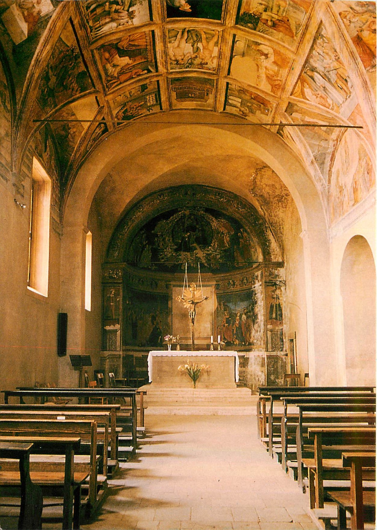 CPM Cori (LT) interno della chiesa S Oliva