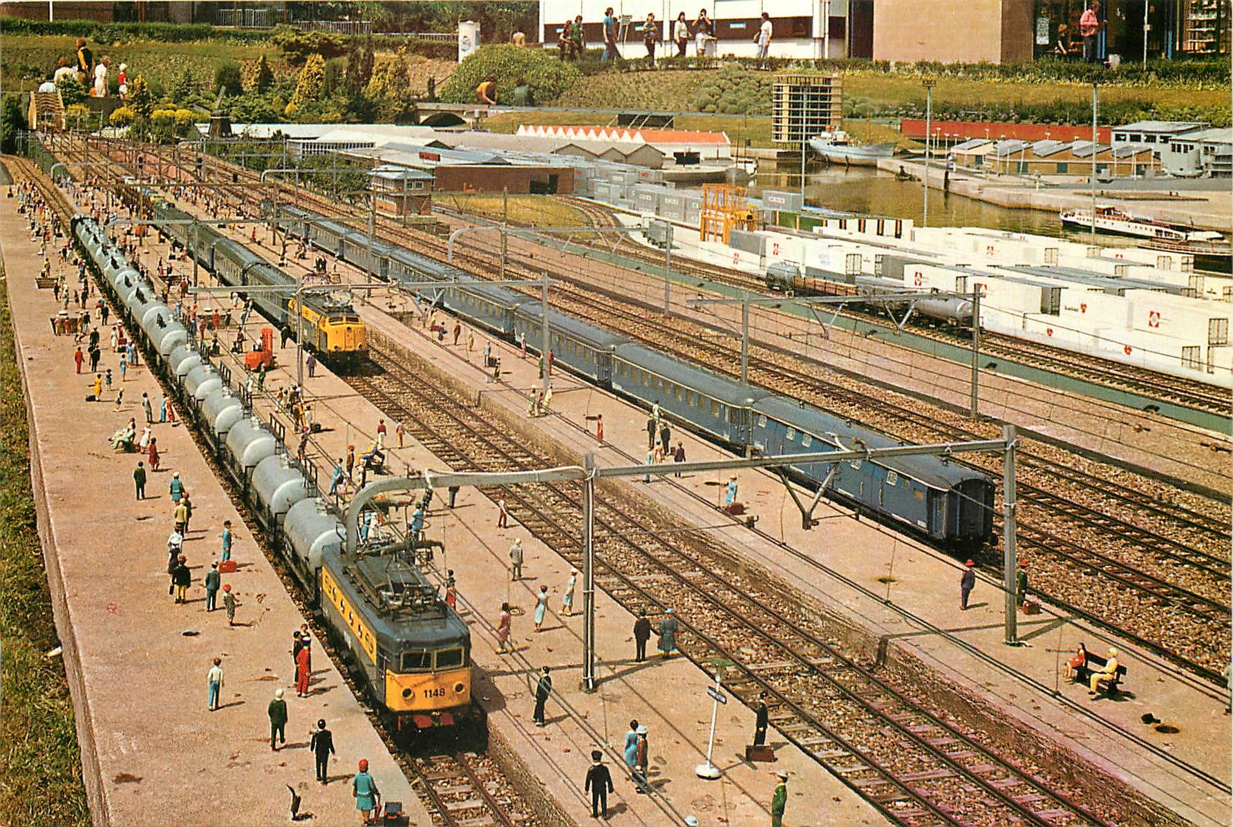 CPM Miniatuurstad Madurodam Den Haag Train 