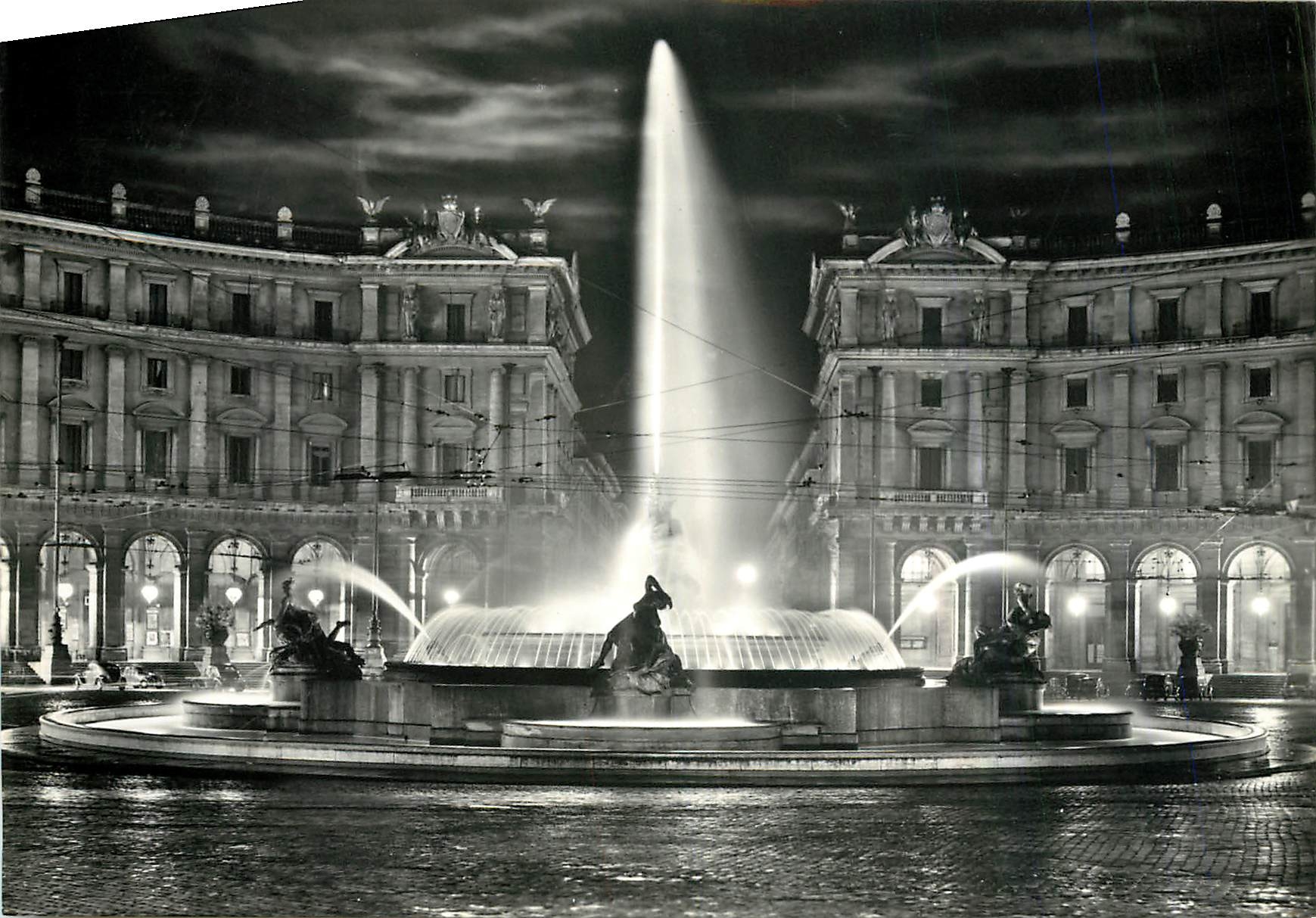 CPM Roma notturne Esedra Platz 