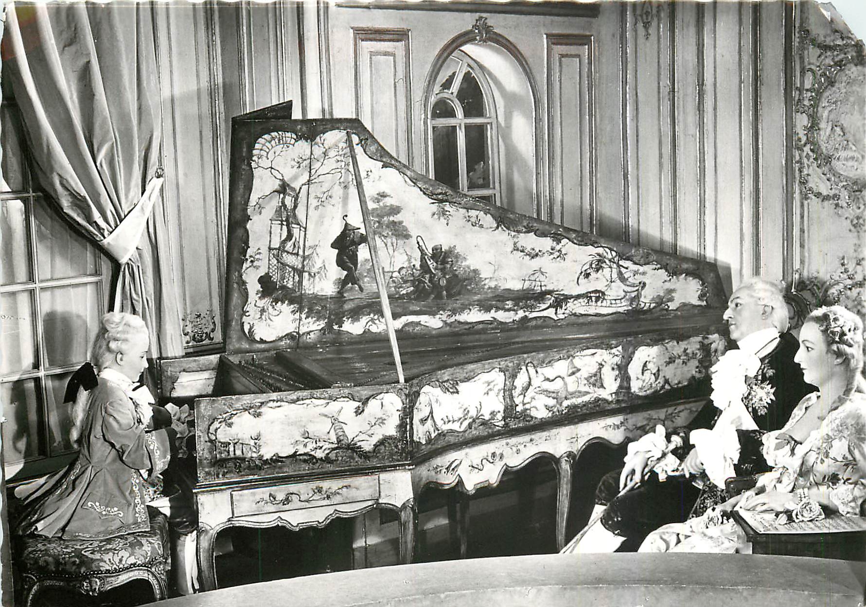 CPA Musee Grevin Mozart a la Cour de Louis XV