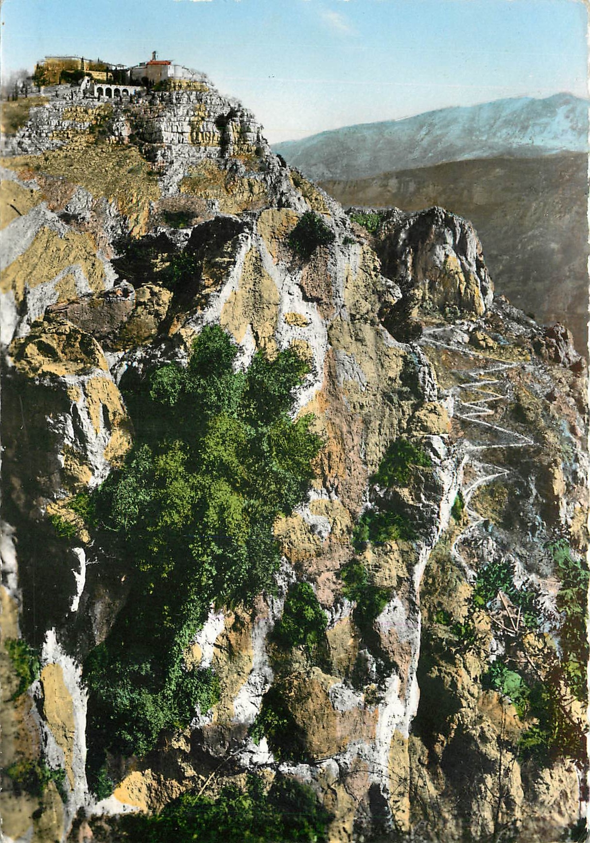 CPM Gourdon Village AM Le Chemin la Paradis