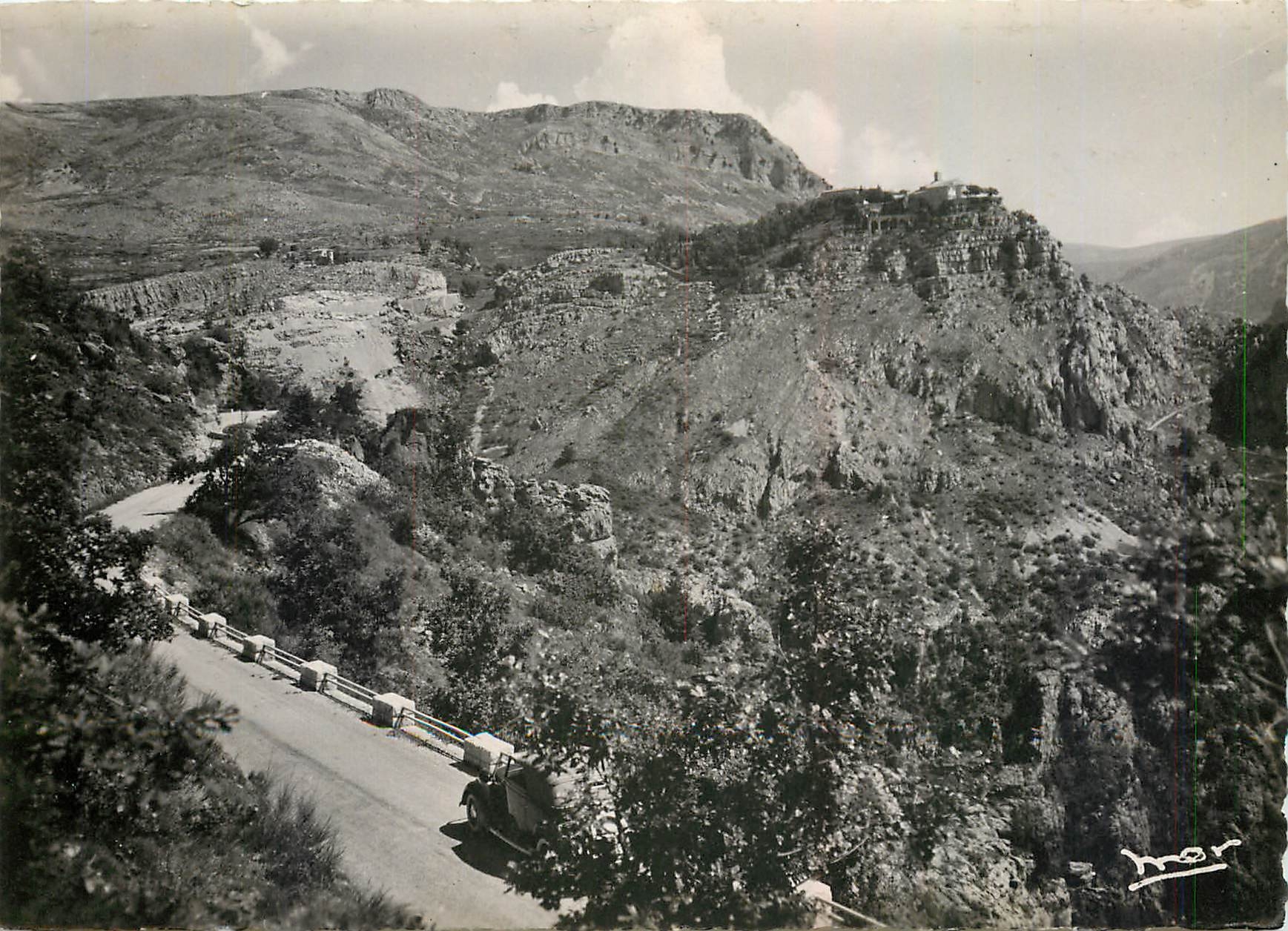 CPM Gourdon AM vu de la Route de Grasse