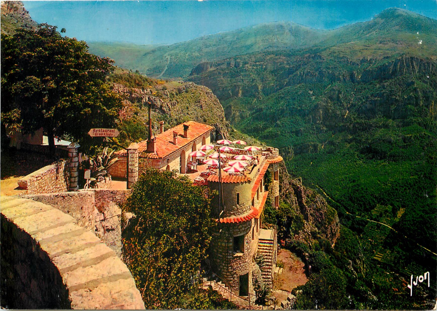 CPM Gourdon La Sarrazine Alpes Maritimes Le Restaurant Le Nid d'Aigle