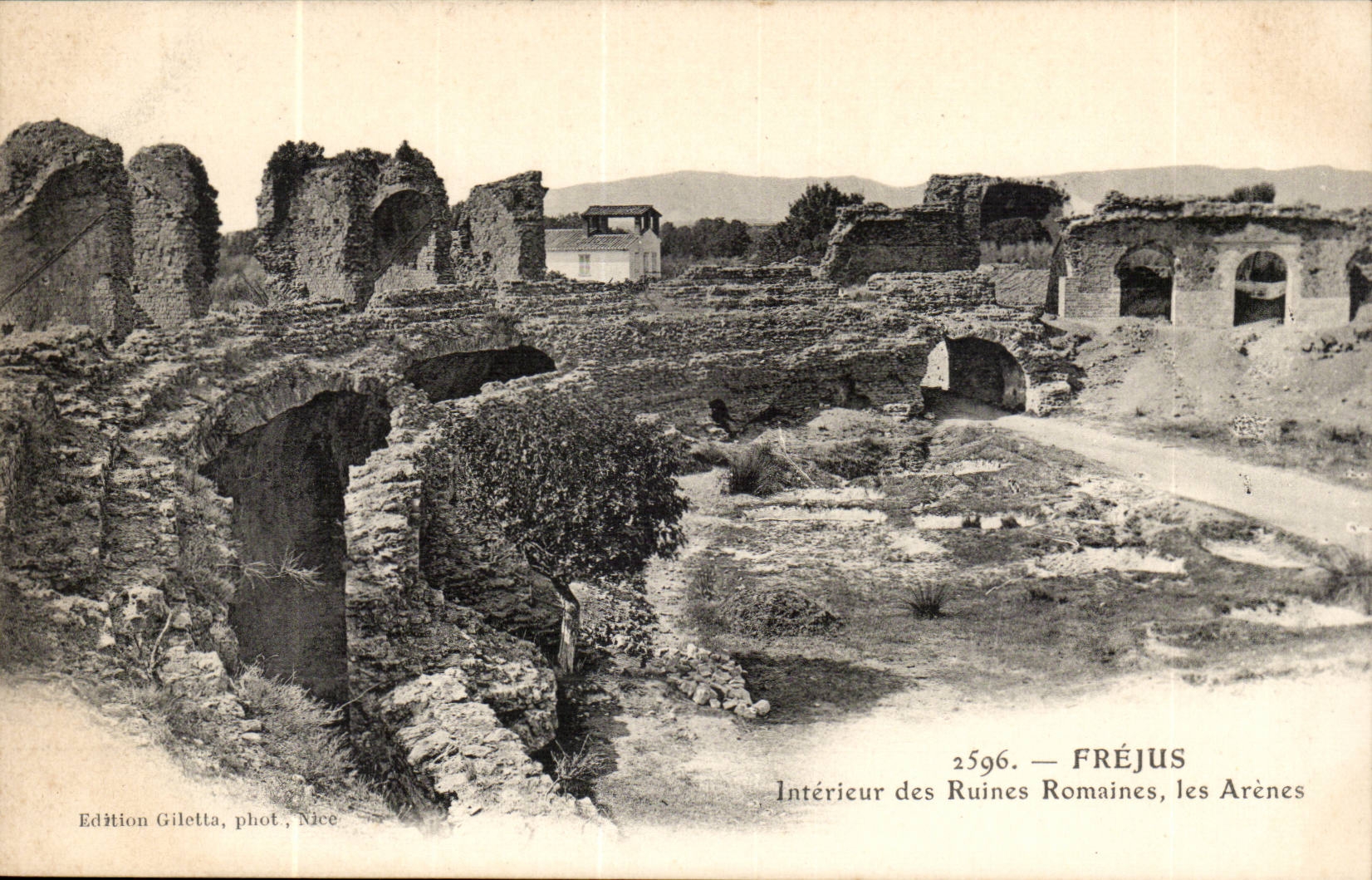 Interior Frejus of the Roman ruins Arenas CPA
