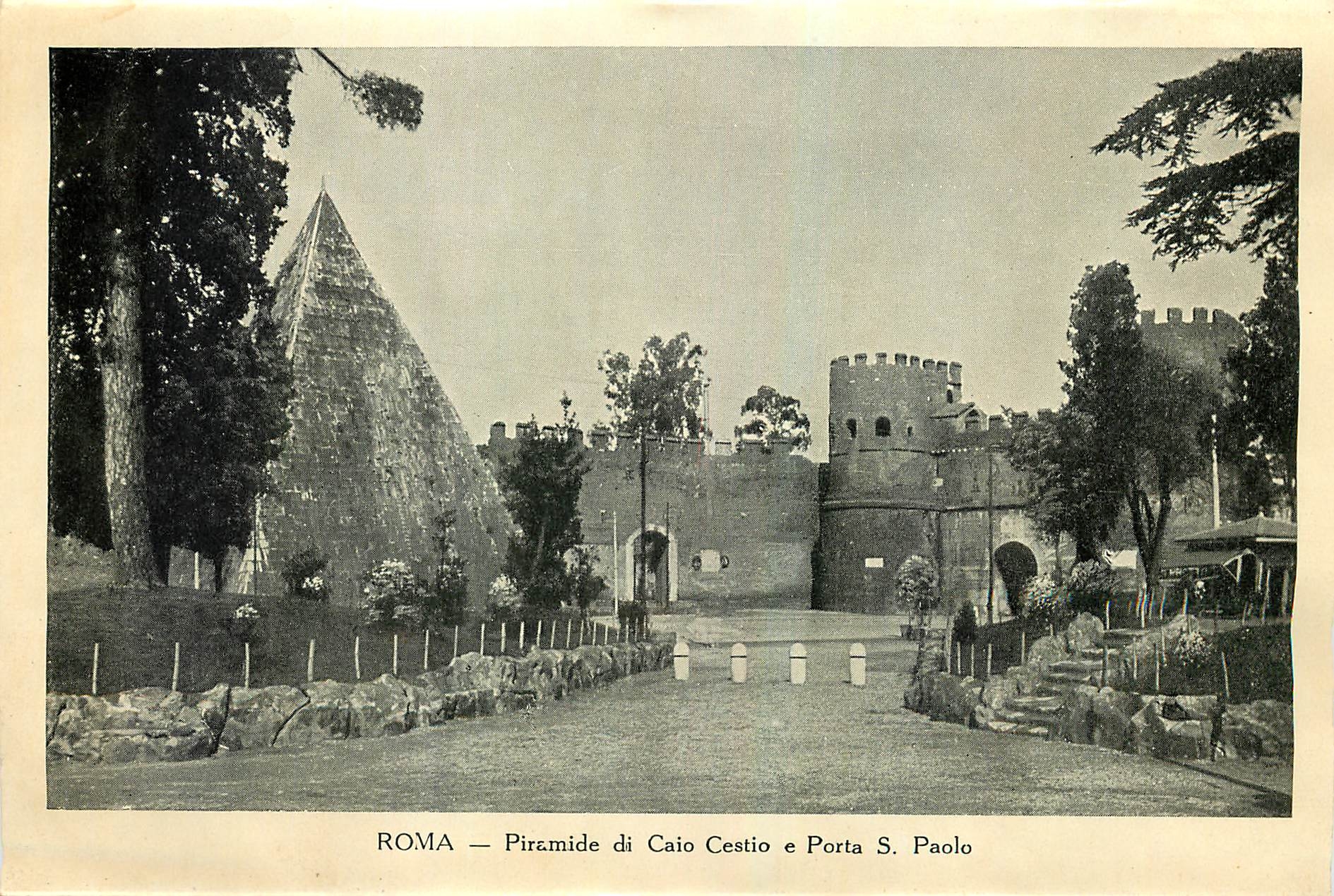 CPM Roma Piramide di Caio Cestio e Porta S Paolo 