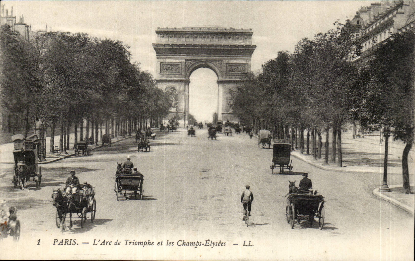 Paris the Triumphal arch CPA