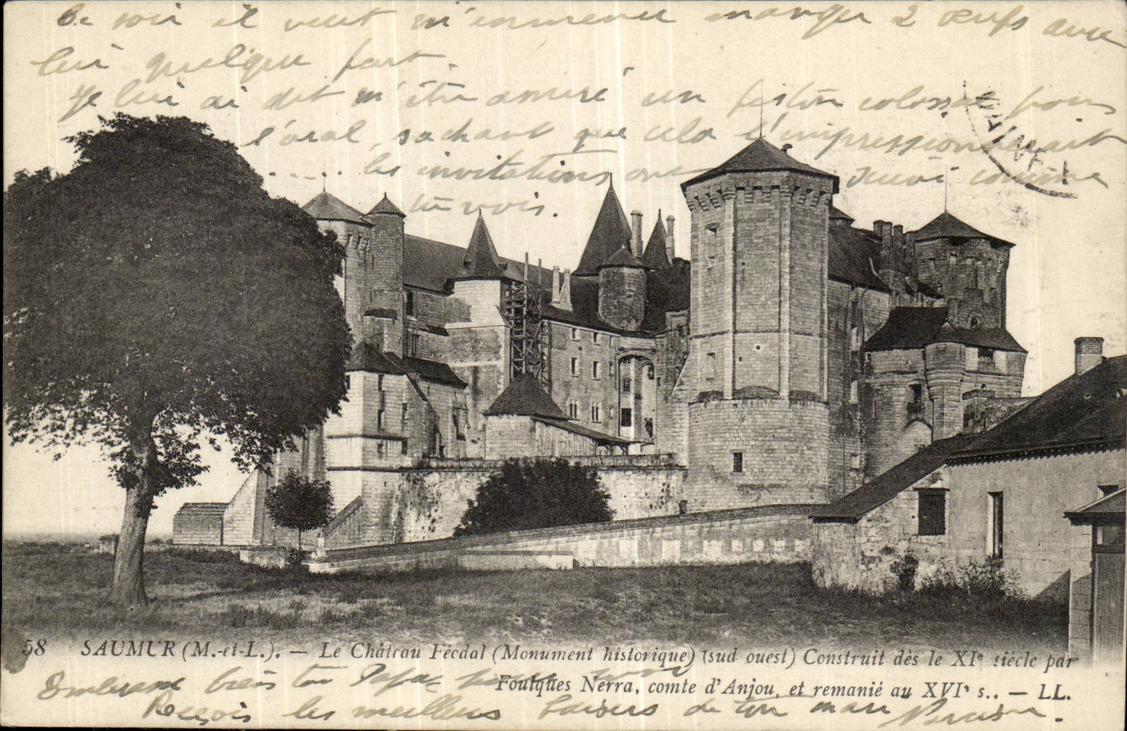 Saumur CPA extremely feudal Castle
