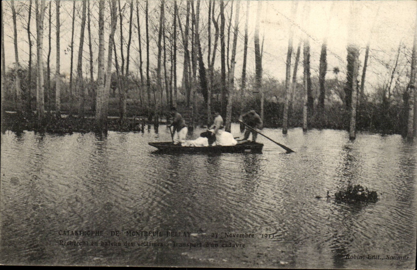 Catastrophe of Montreuil Bellay November 23rd 1911 CPE Seeks in abteau Transport victims of a corpse