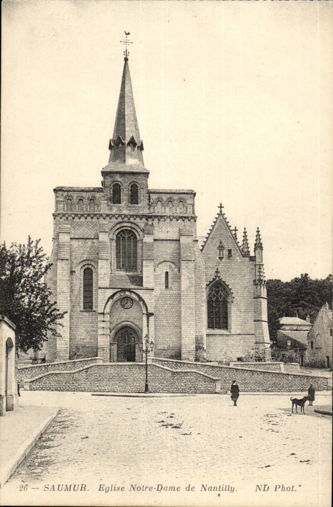 CPA Saumur Kirche Notre Dame de Nantilly