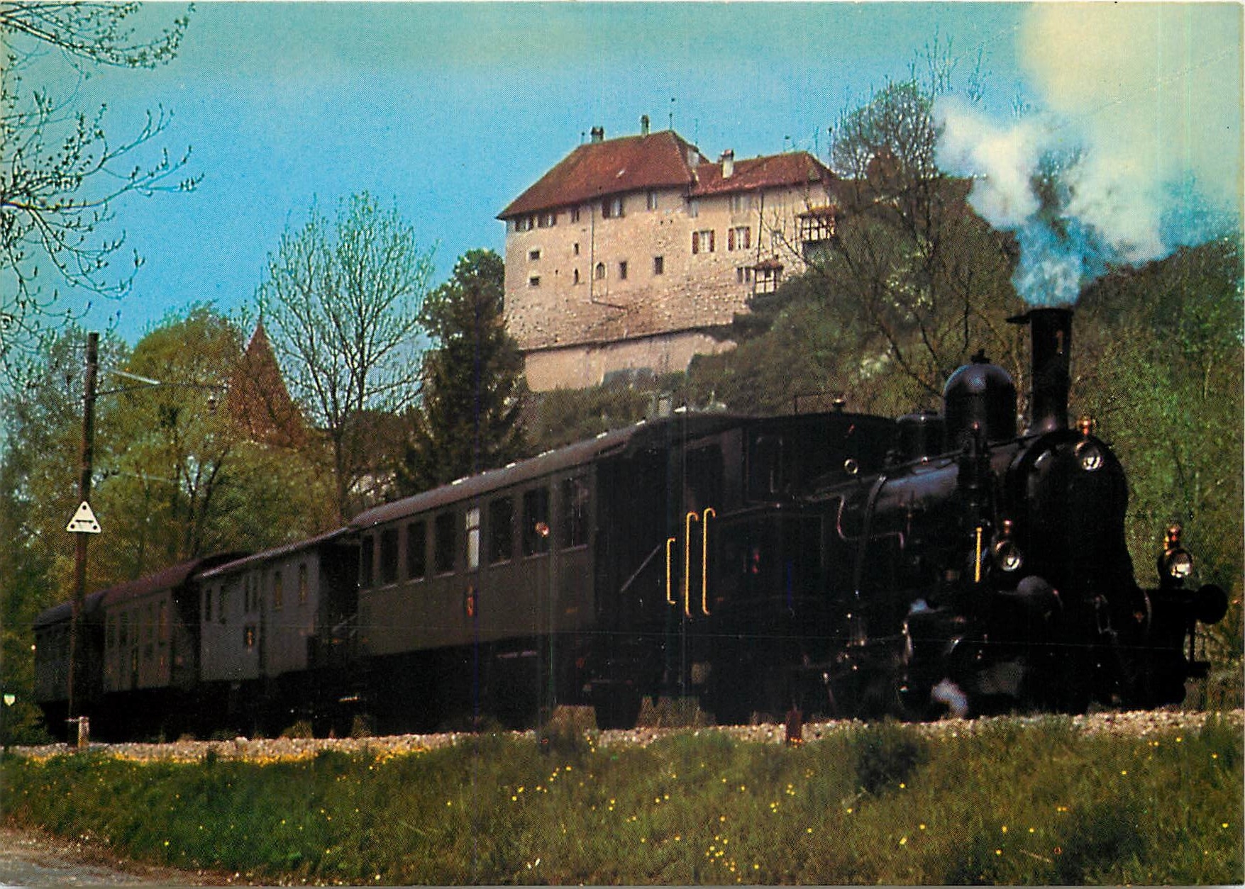 CPM Sensetal Dampf Bahn Bern Dampfzug mit Schloss Laupen 