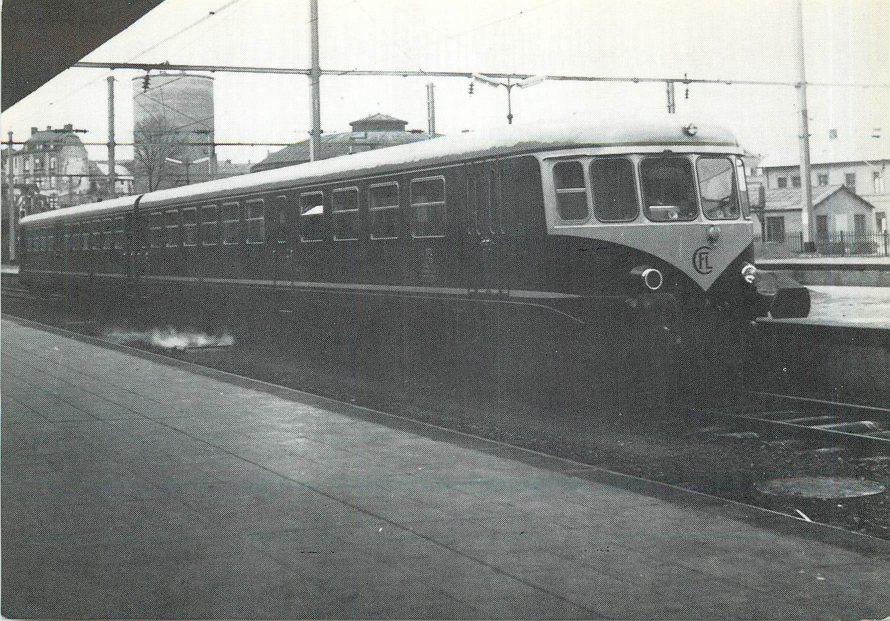 CPM Autorail Westwaggon Gare Luxembourg 