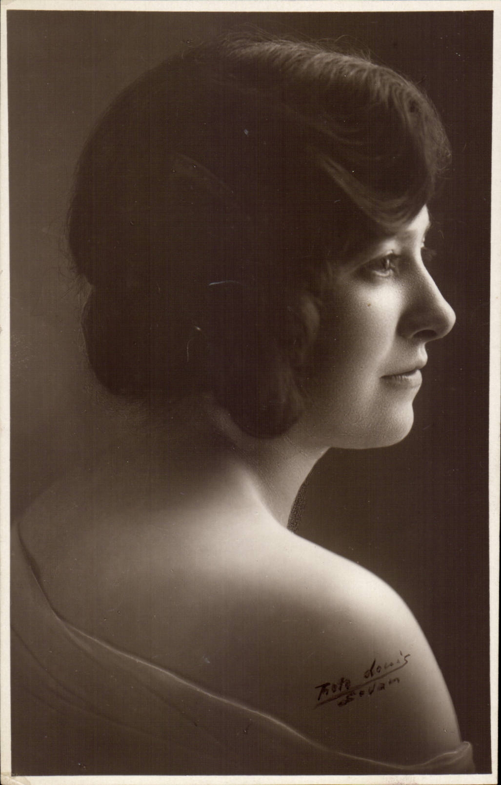 Real photo CPA Woman