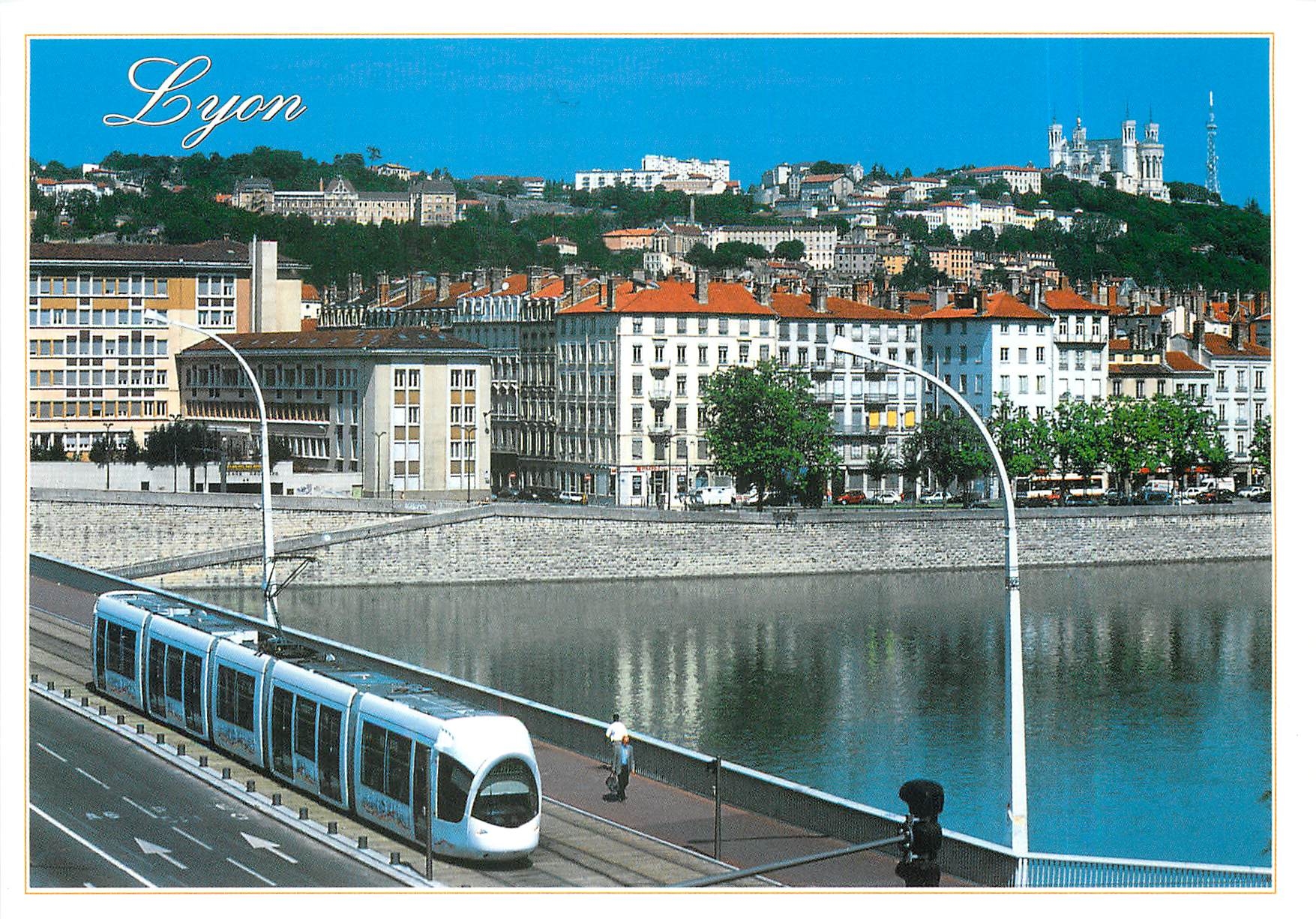 CPM Lyon Rhone Pont Gallieni sur le Rhone et la ville