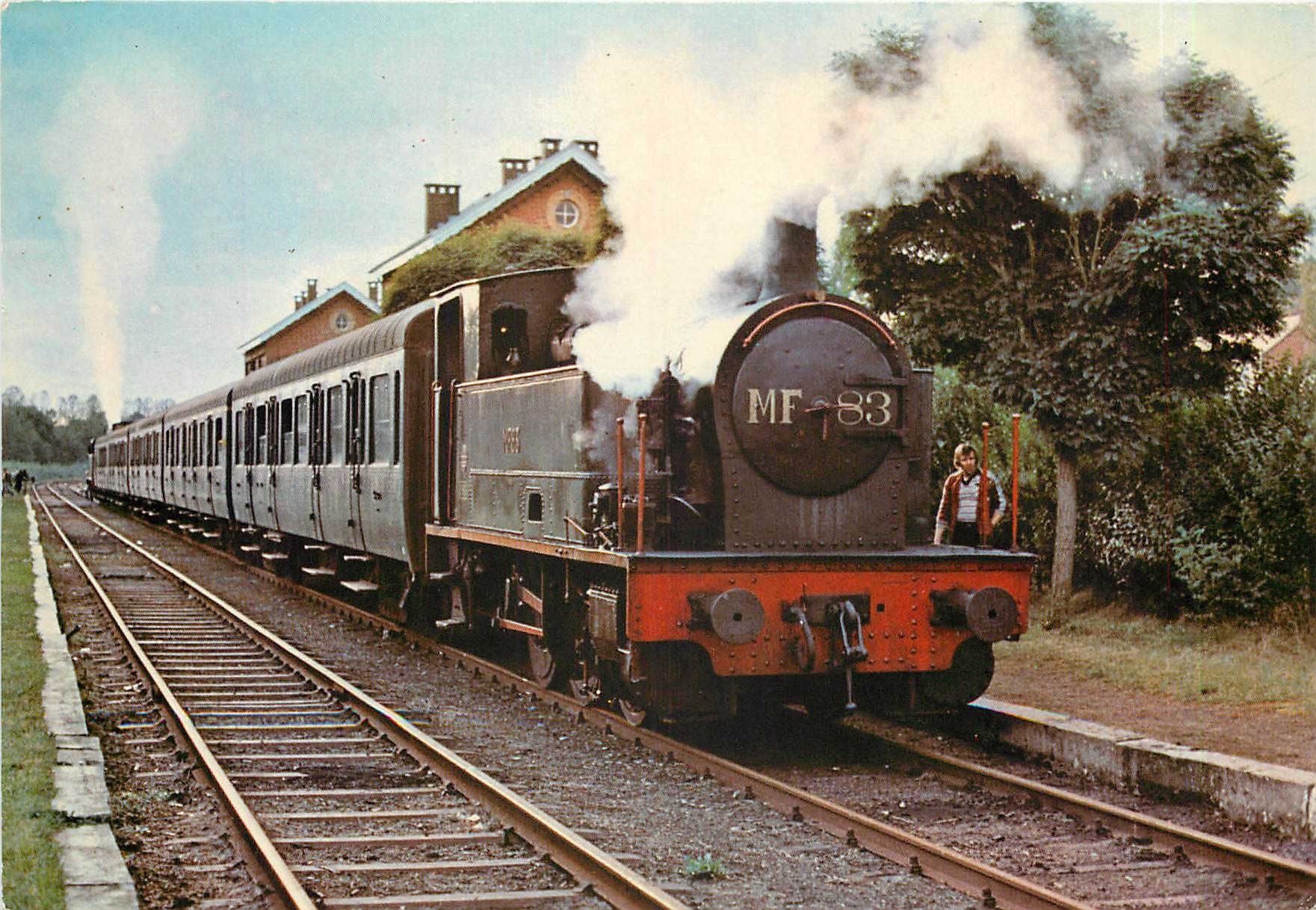 CPM Mariembourg Treignes MF 83 Monceau Fontaine