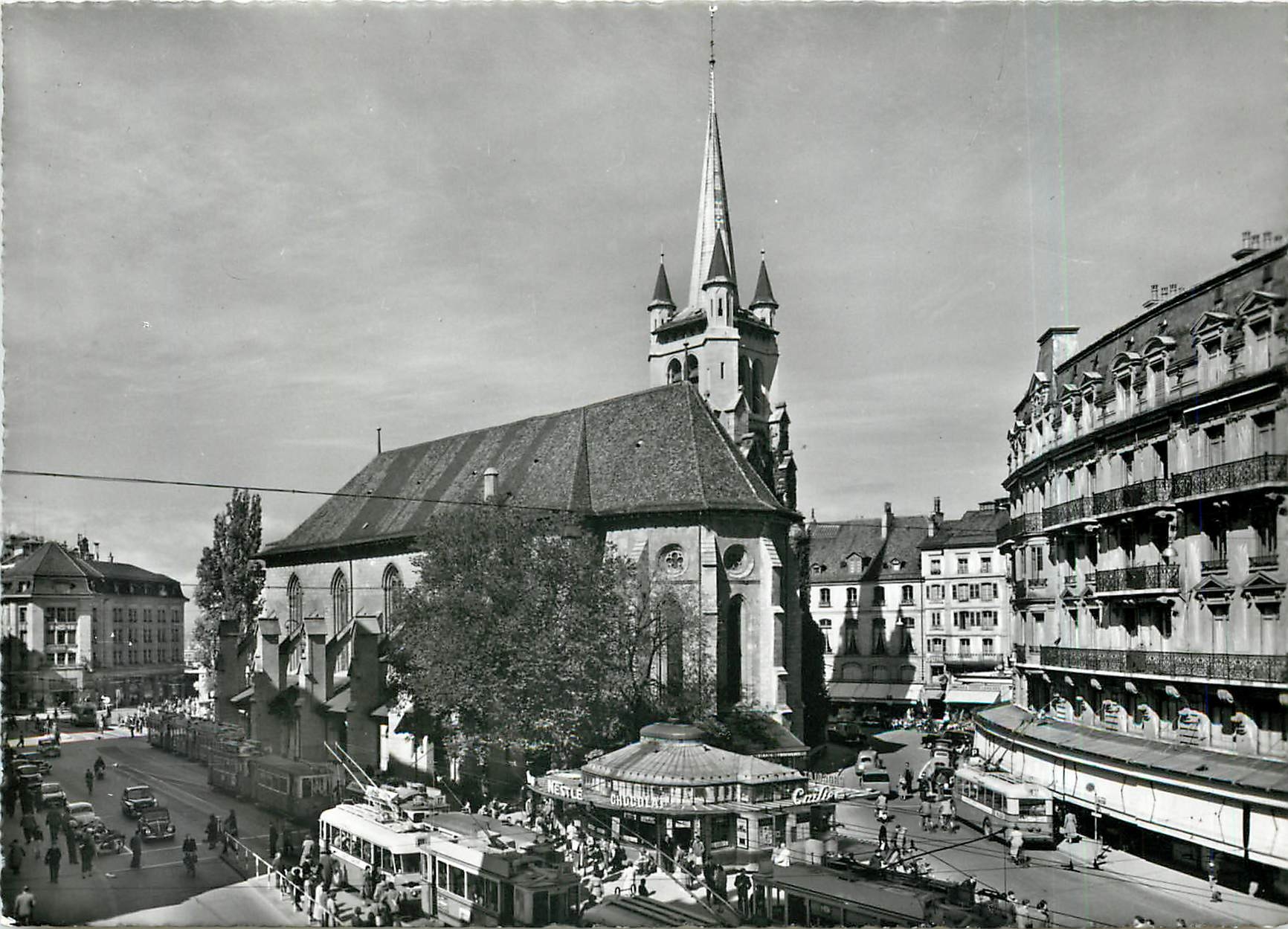 CPM Lausanne place et eglise St Francois 